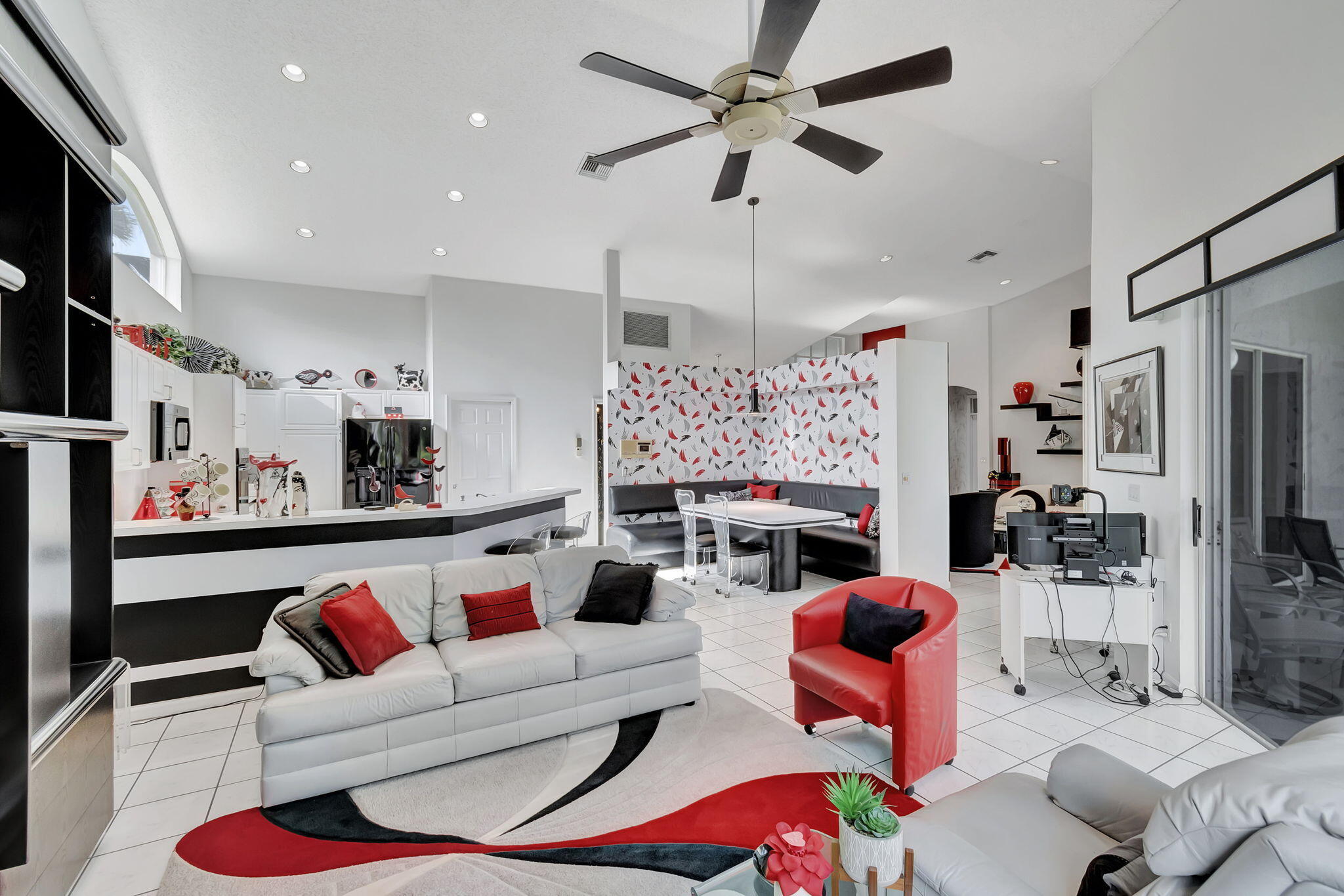 ABERDEEN ESTATES - Residential