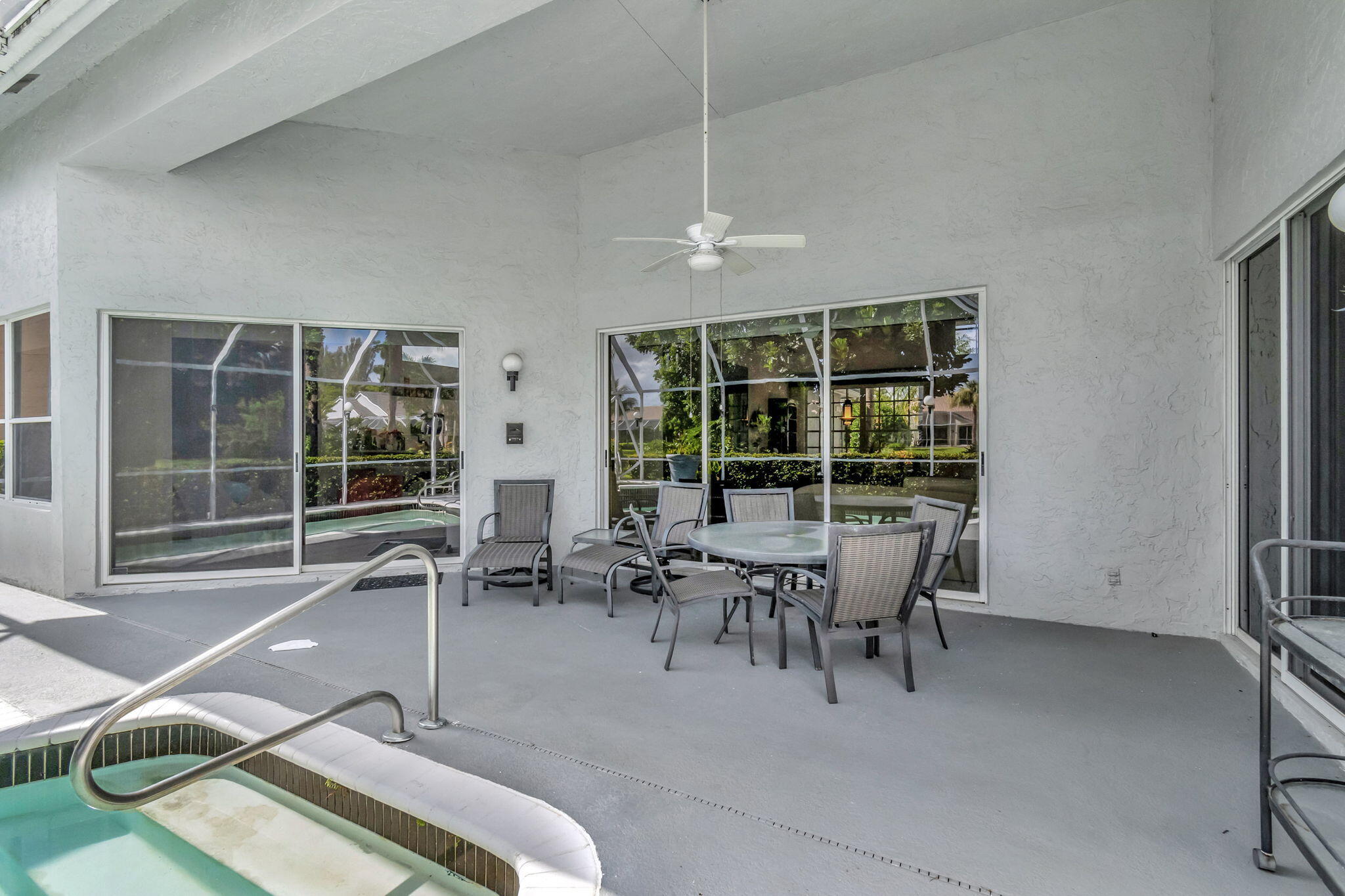 ABERDEEN ESTATES - Residential