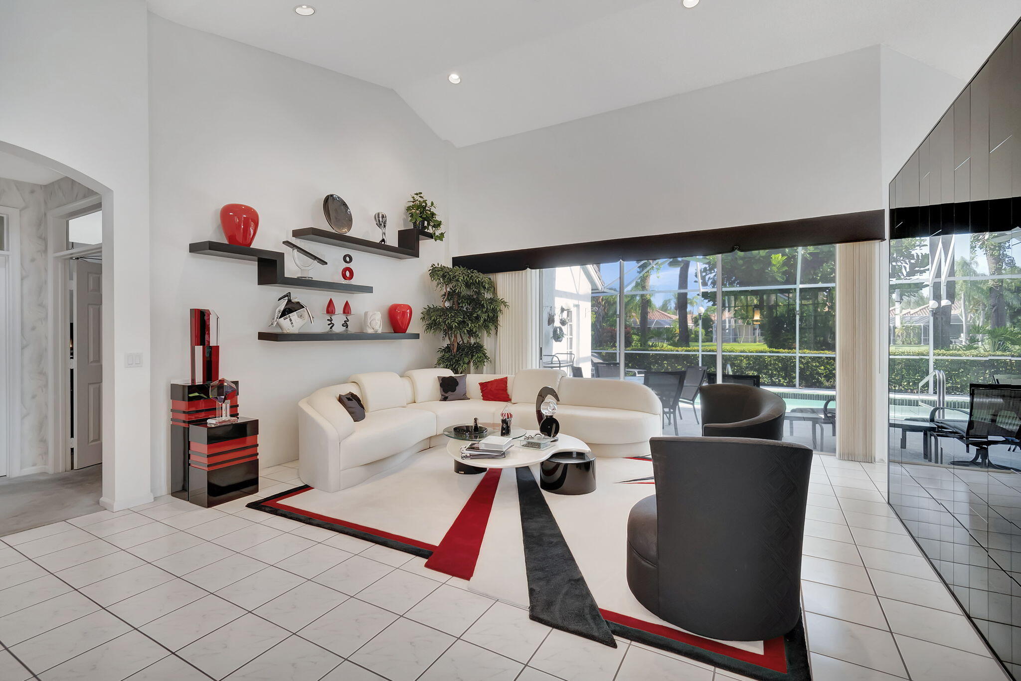 ABERDEEN ESTATES - Residential