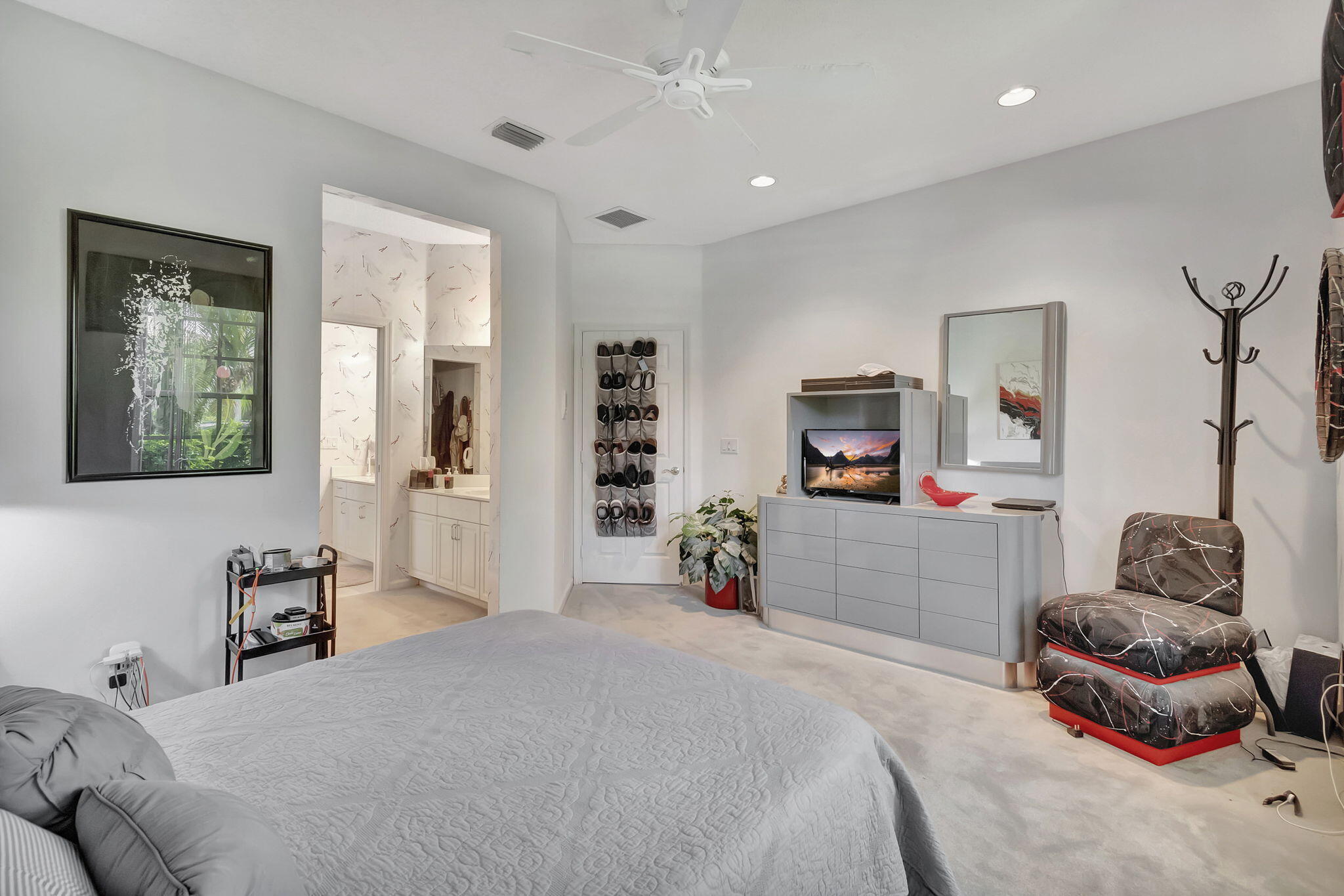 ABERDEEN ESTATES - Residential