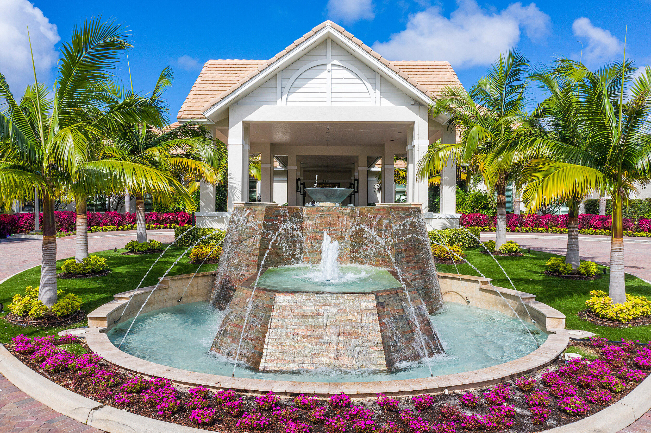 ABERDEEN ESTATES - Residential
