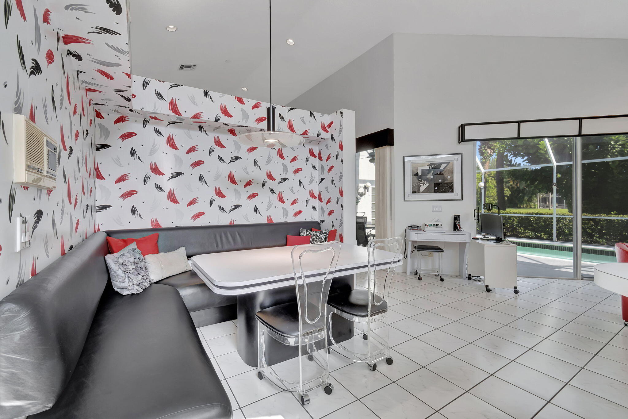 ABERDEEN ESTATES - Residential