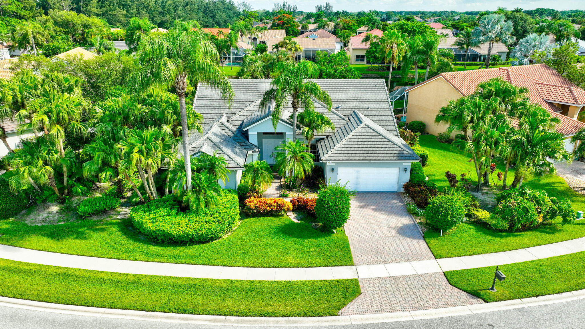ABERDEEN ESTATES - Residential