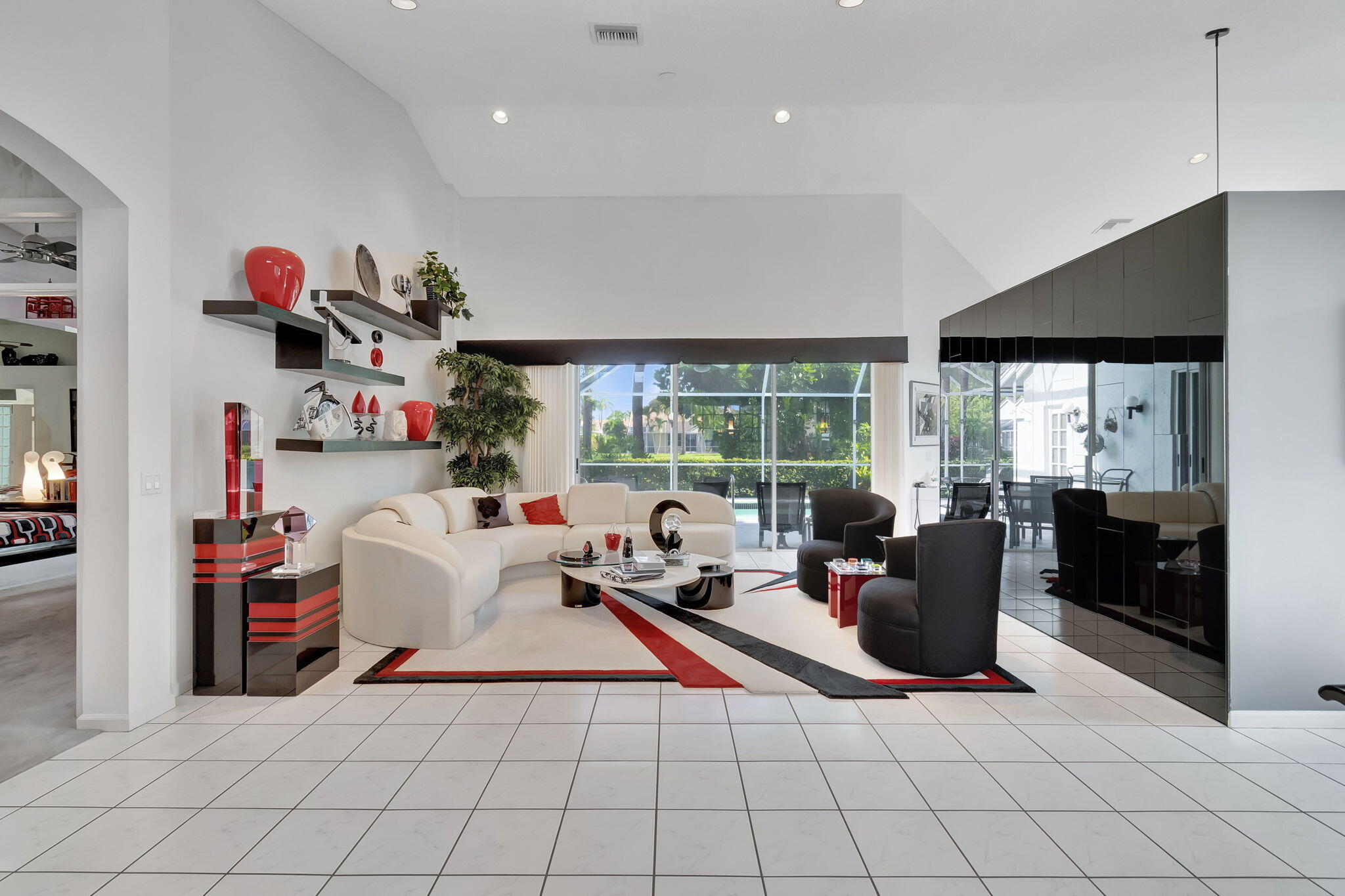 ABERDEEN ESTATES - Residential