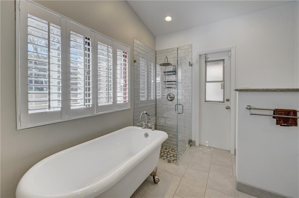 Pine Ridge 112-37 B - Residential