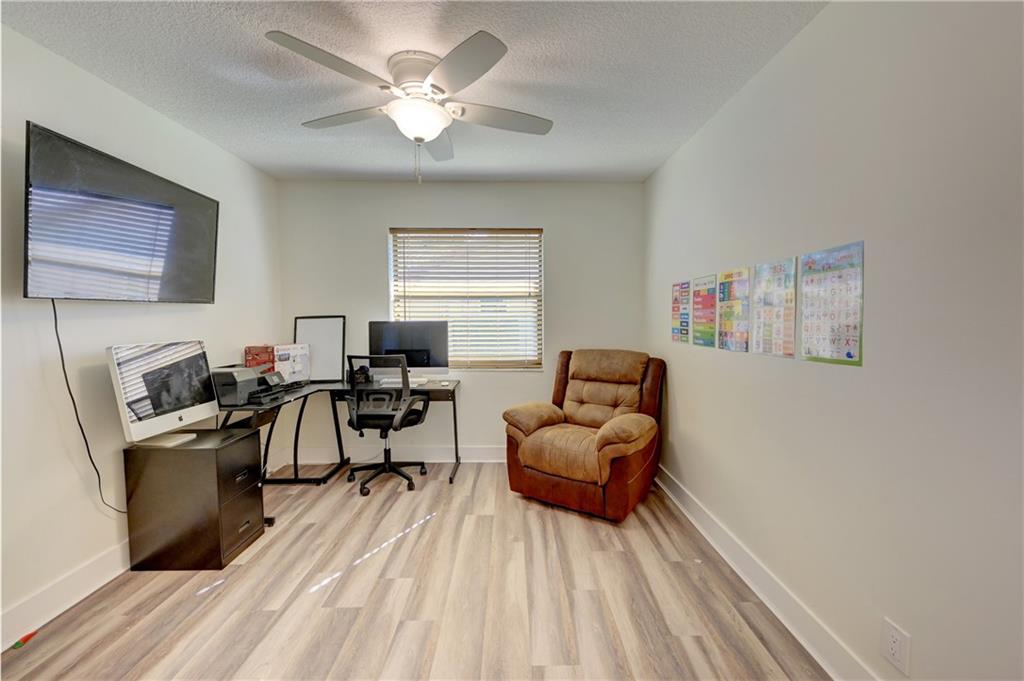 Pine Ridge 112-37 B - Residential