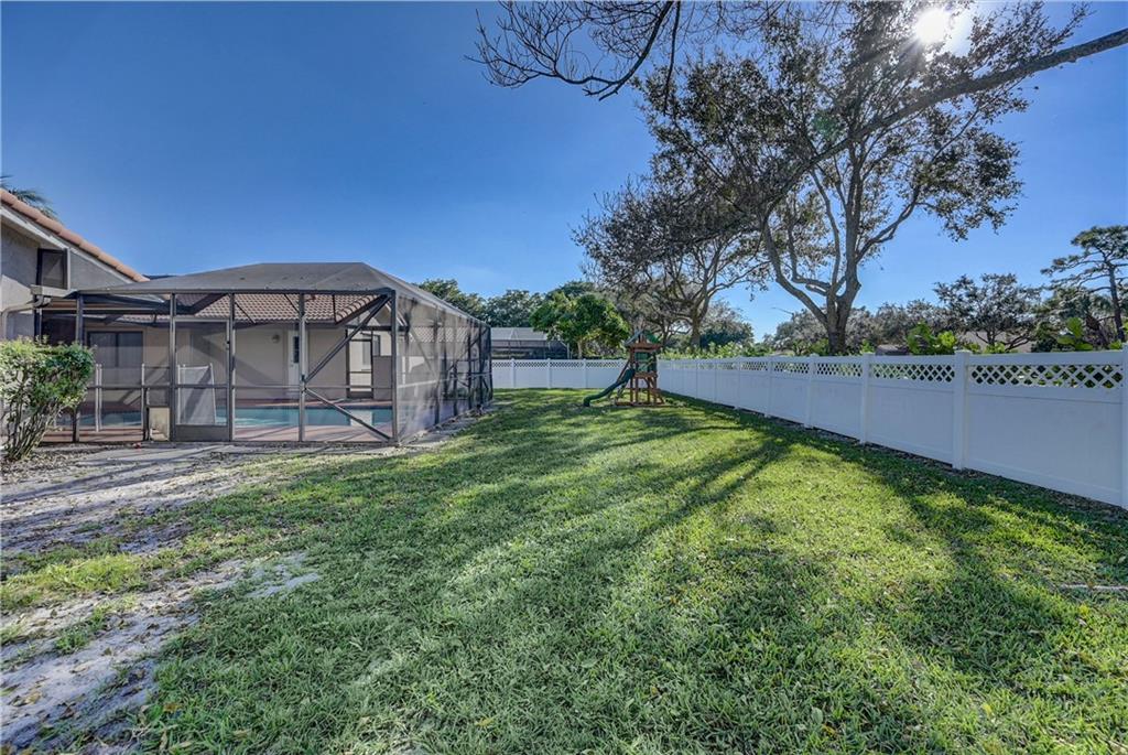 Pine Ridge 112-37 B - Residential