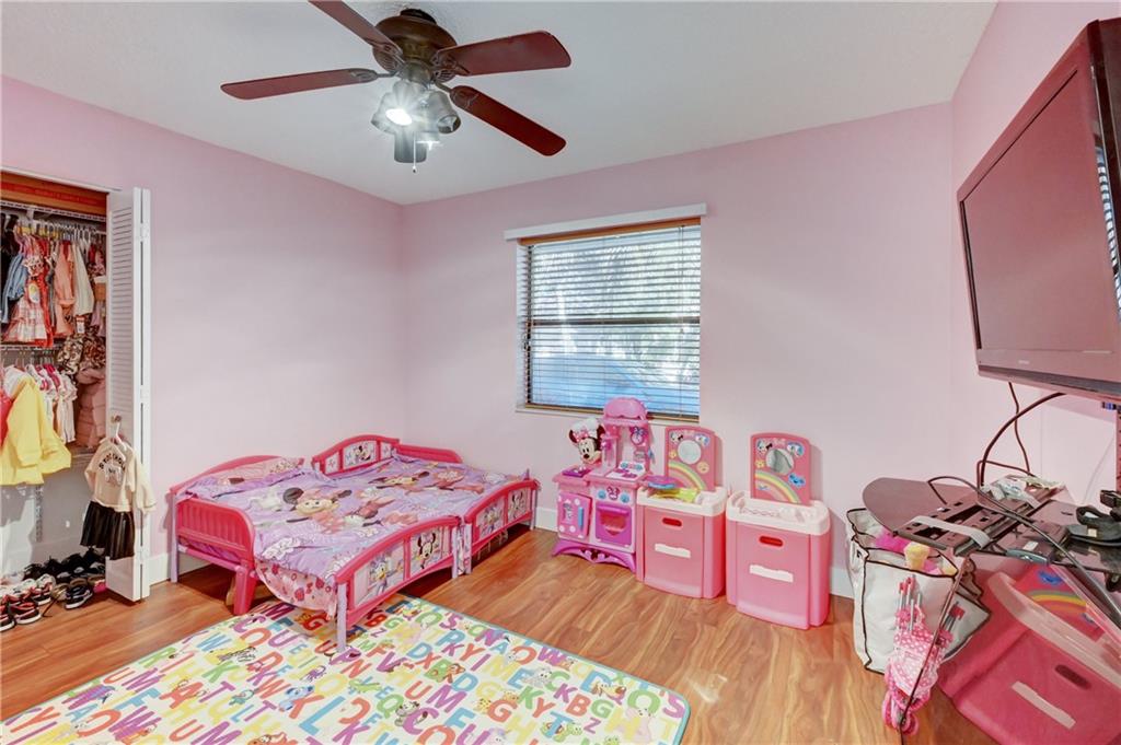 Pine Ridge 112-37 B - Residential
