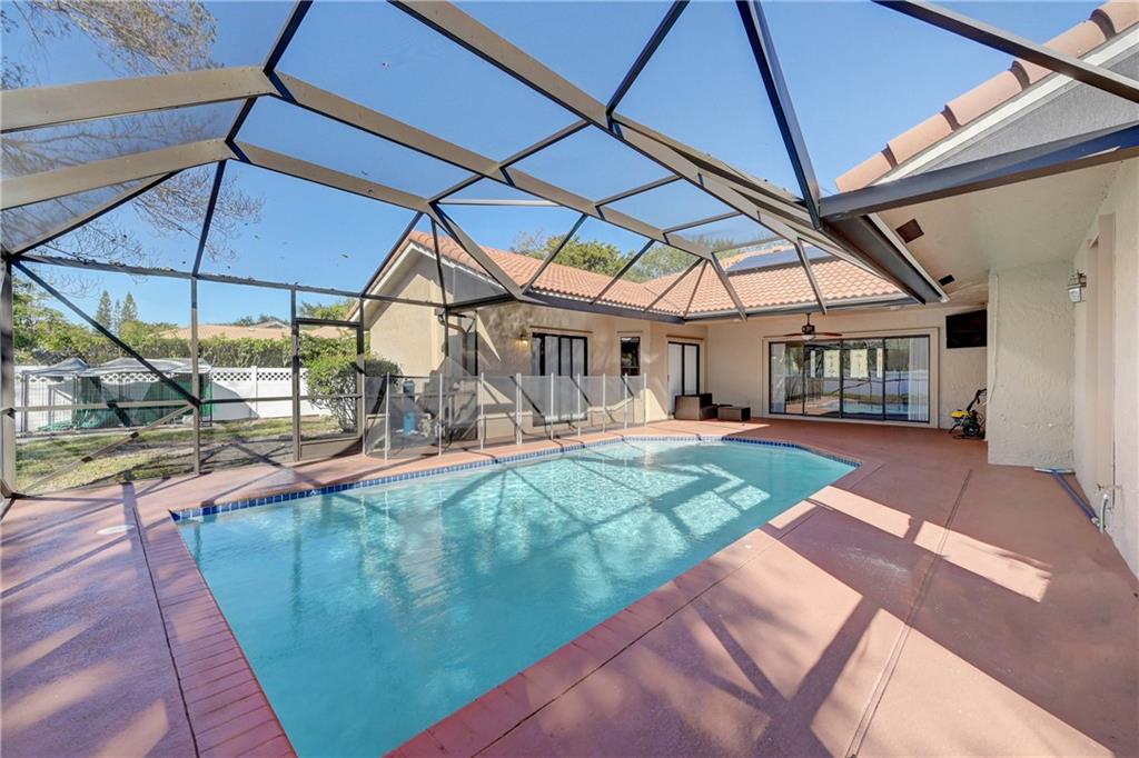 Pine Ridge 112-37 B - Residential