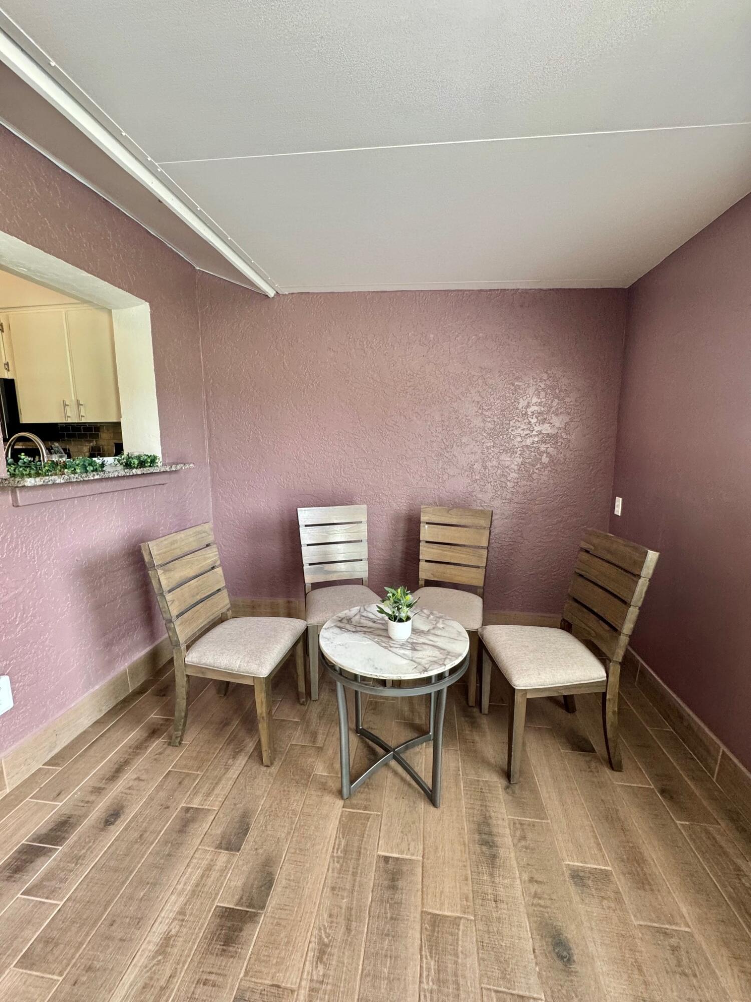 SAN CARLOS PARK - Residential Lease