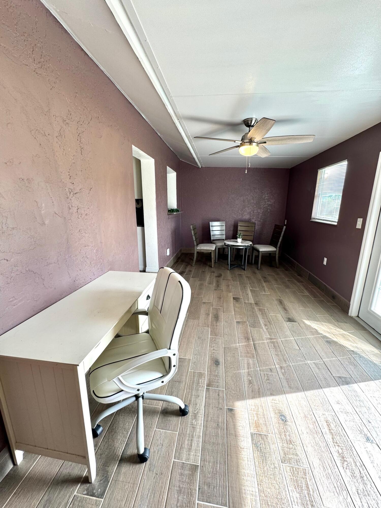SAN CARLOS PARK - Residential Lease