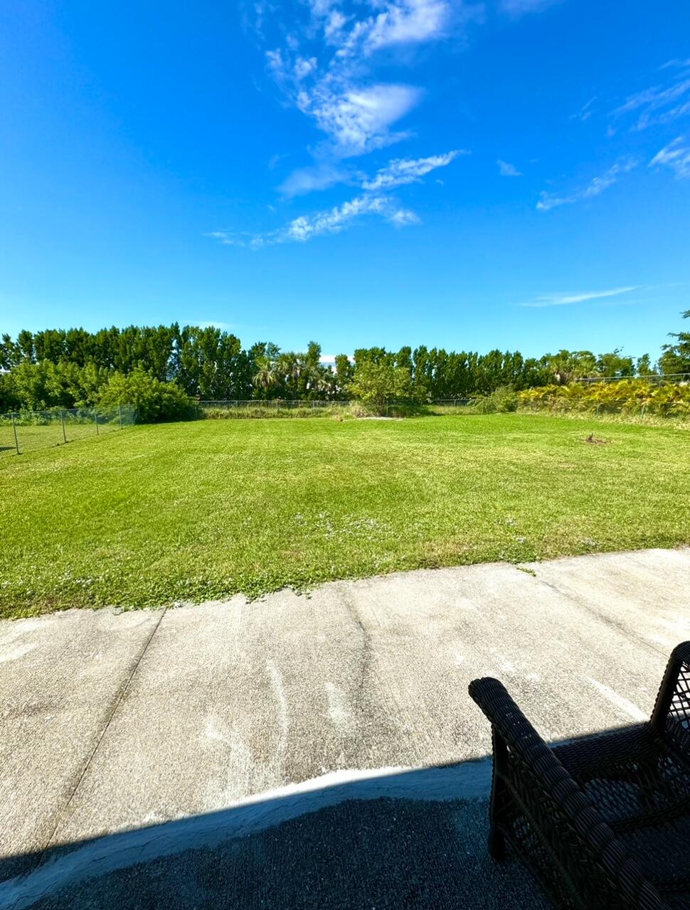 SAN CARLOS PARK - Residential Lease