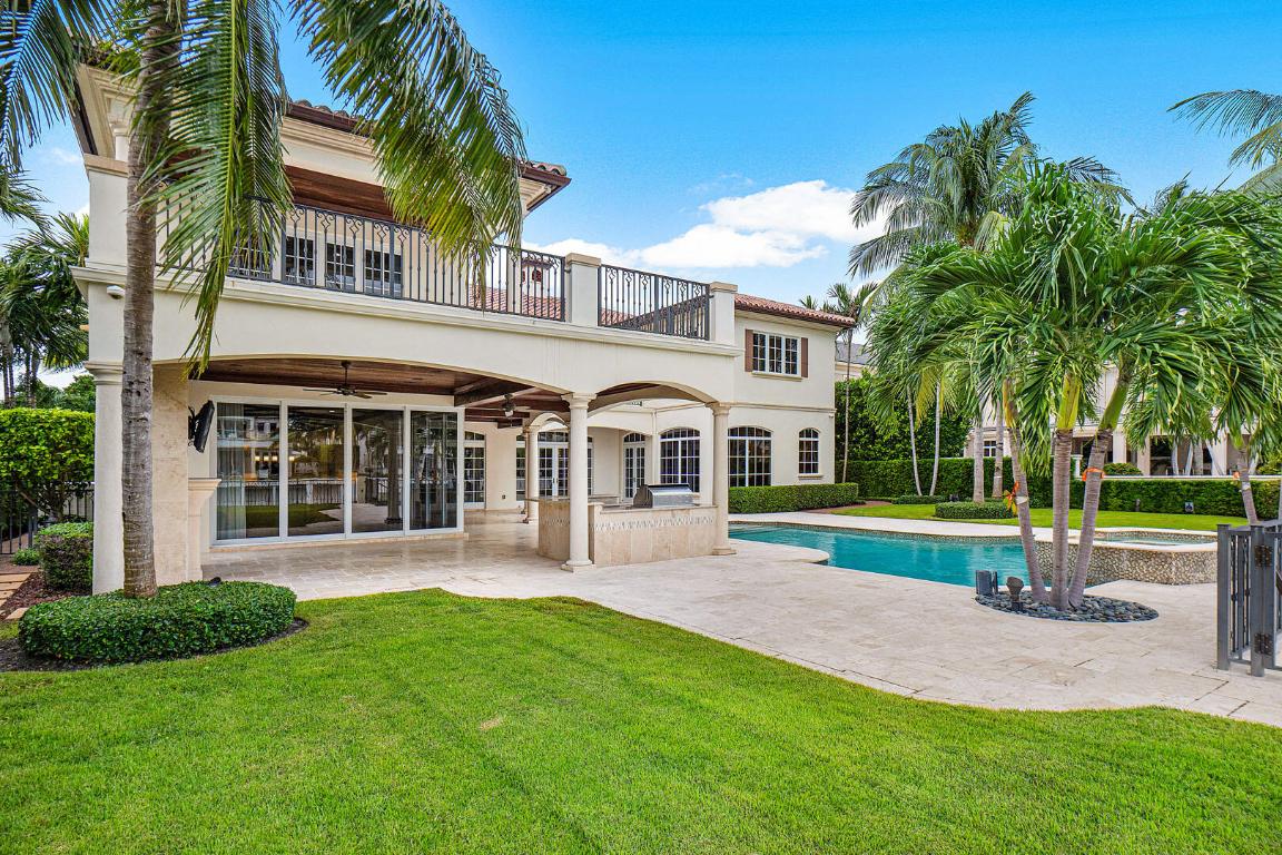 ROYAL PALM YACHT & COUNTRY CLUB - Residential