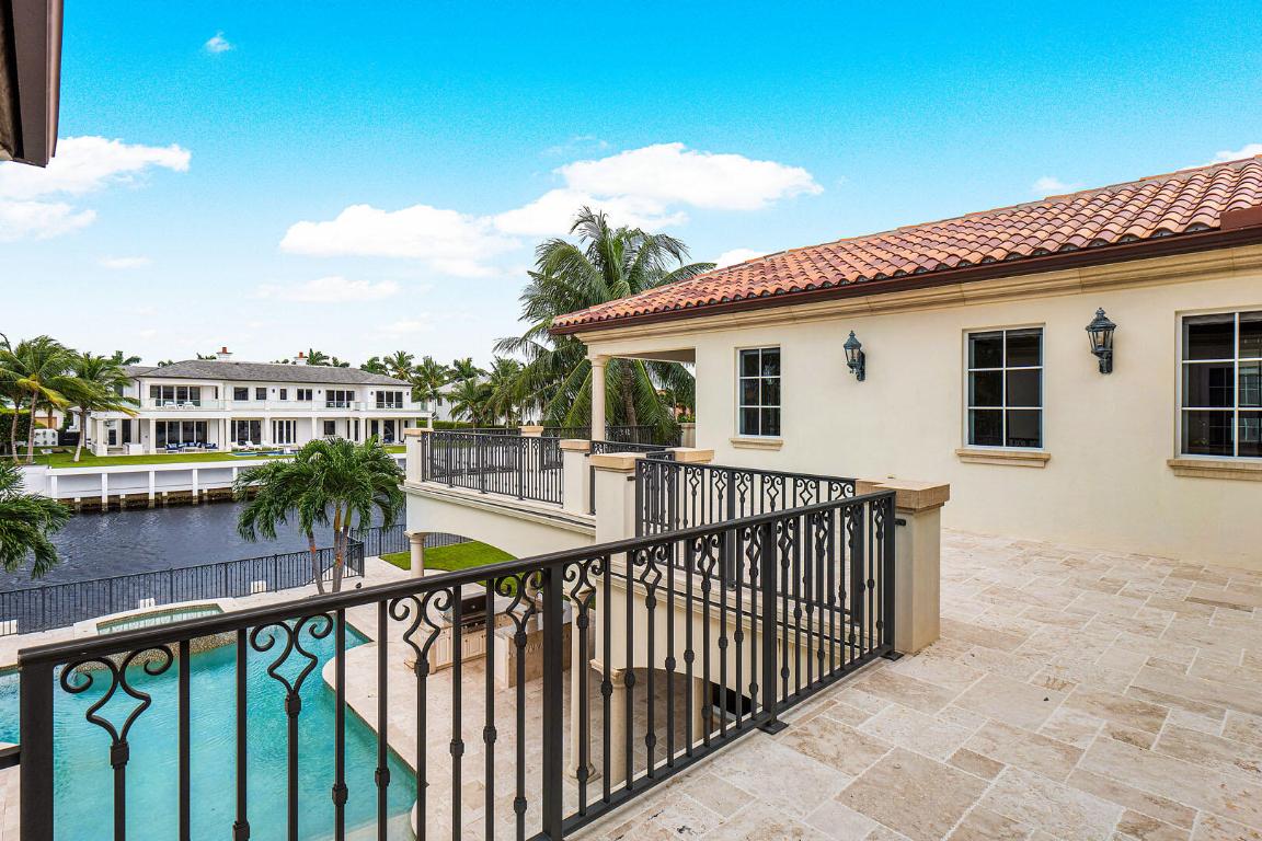 ROYAL PALM YACHT & COUNTRY CLUB - Residential