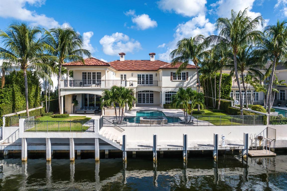ROYAL PALM YACHT & COUNTRY CLUB - Residential