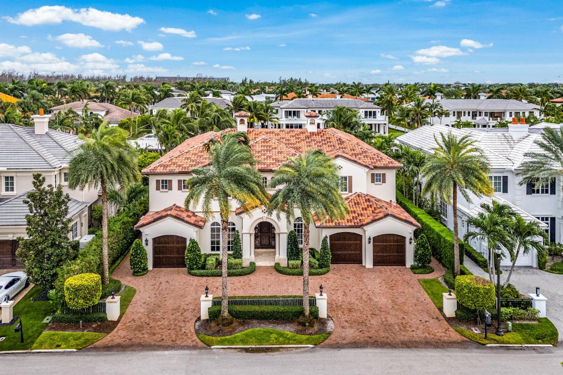 ROYAL PALM YACHT & COUNTRY CLUB - Residential