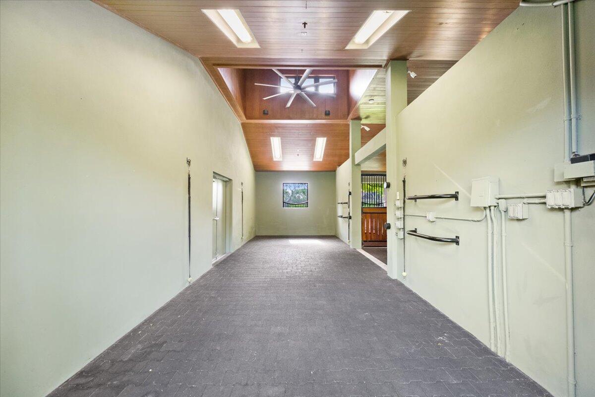 PALM BEACH POINT - Residential