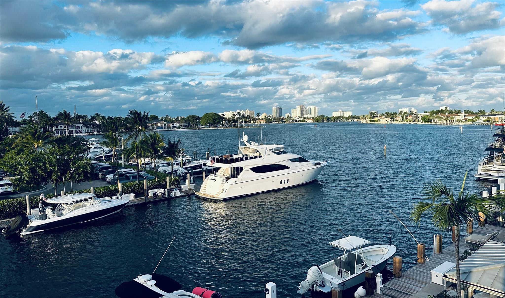 Lauderdale Harbors Sec A - Residential