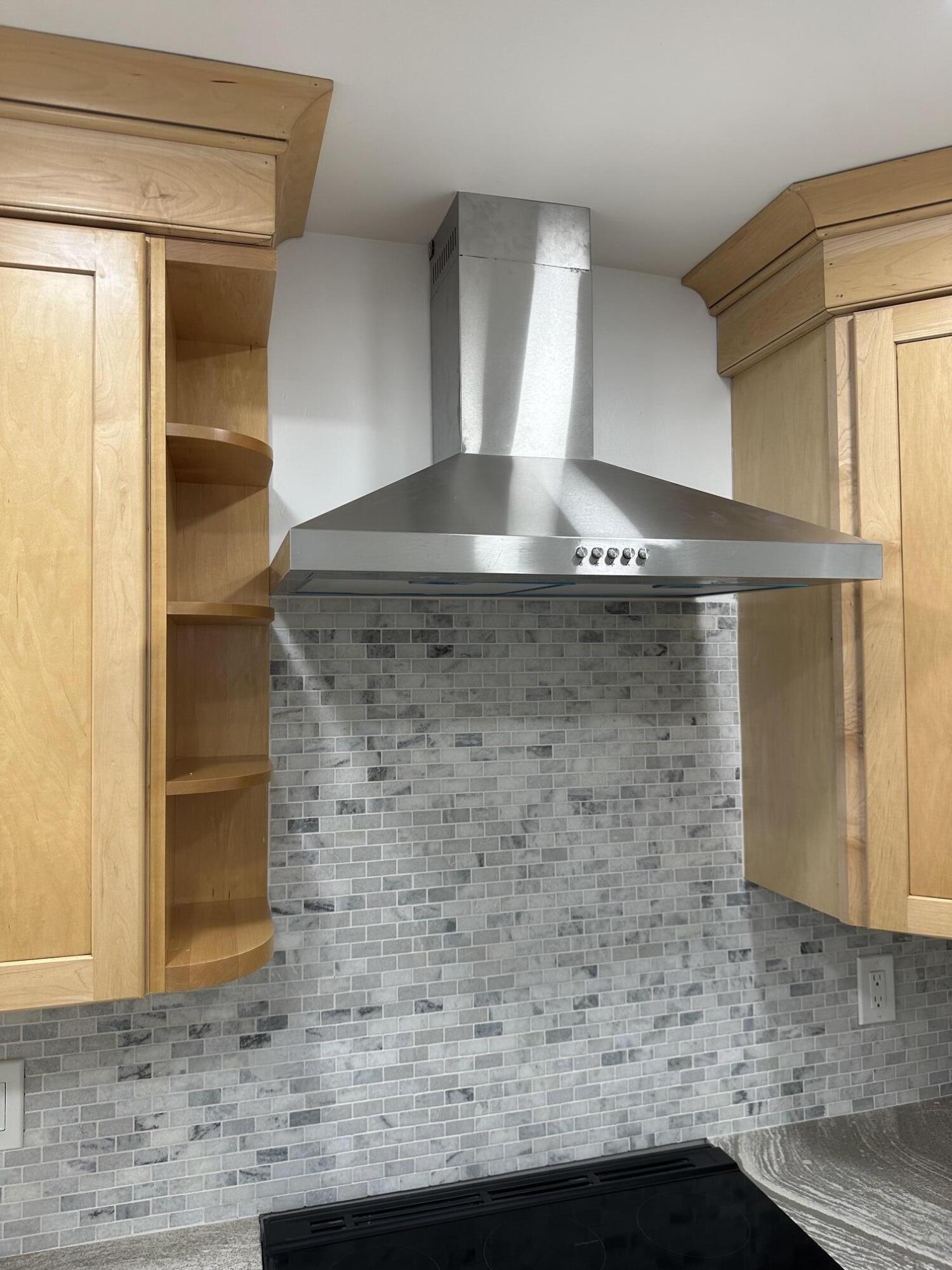GOLDEN LAKES VILLAGE CONDO H - Residential