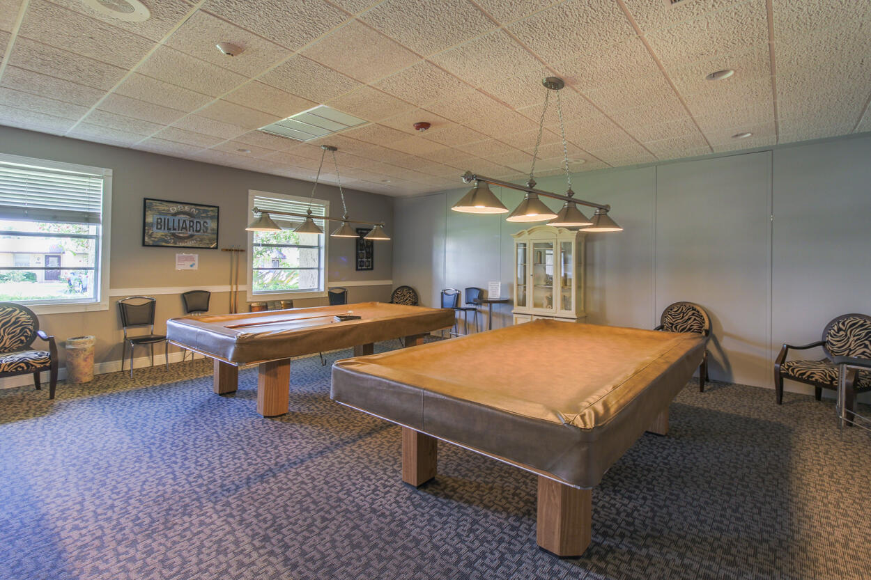GOLDEN LAKES VILLAGE CONDO H - Residential