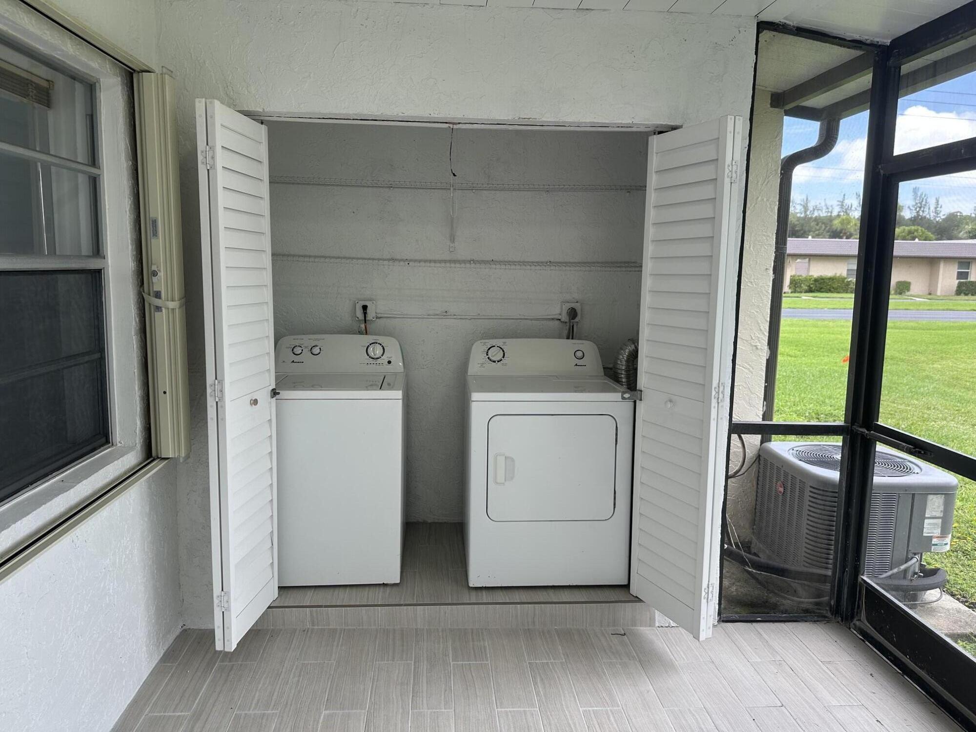 GOLDEN LAKES VILLAGE CONDO H - Residential