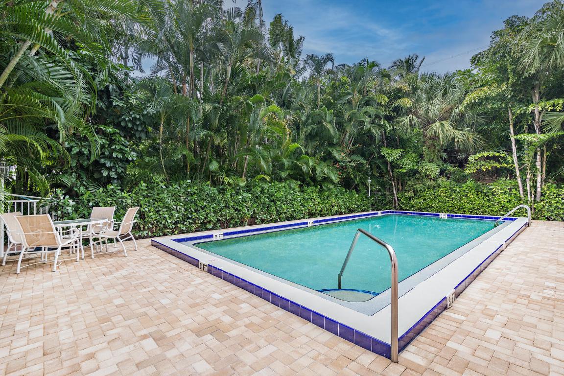 AUSTRALIAN OF PALM BEACH CONDO - Residential