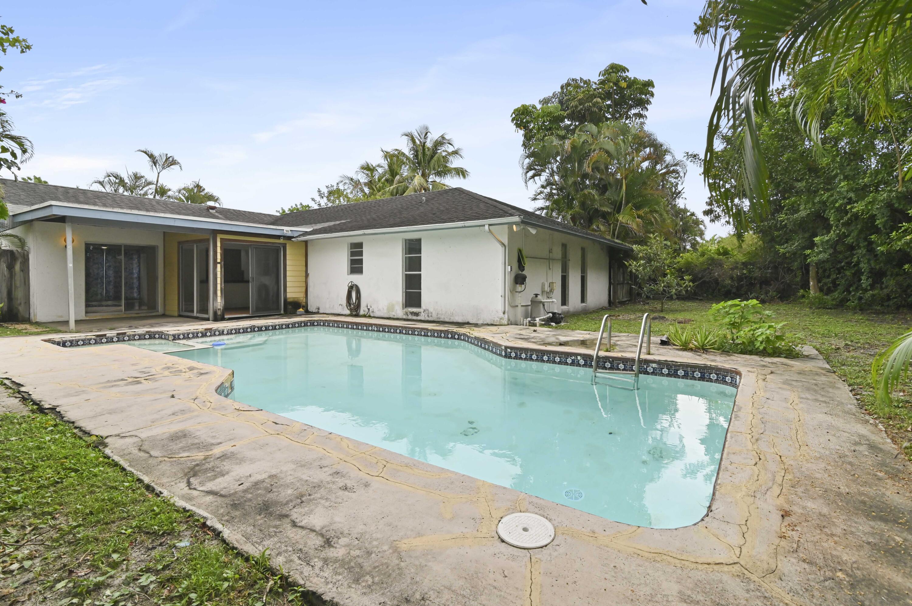 SOUTH SHORE - Residential
