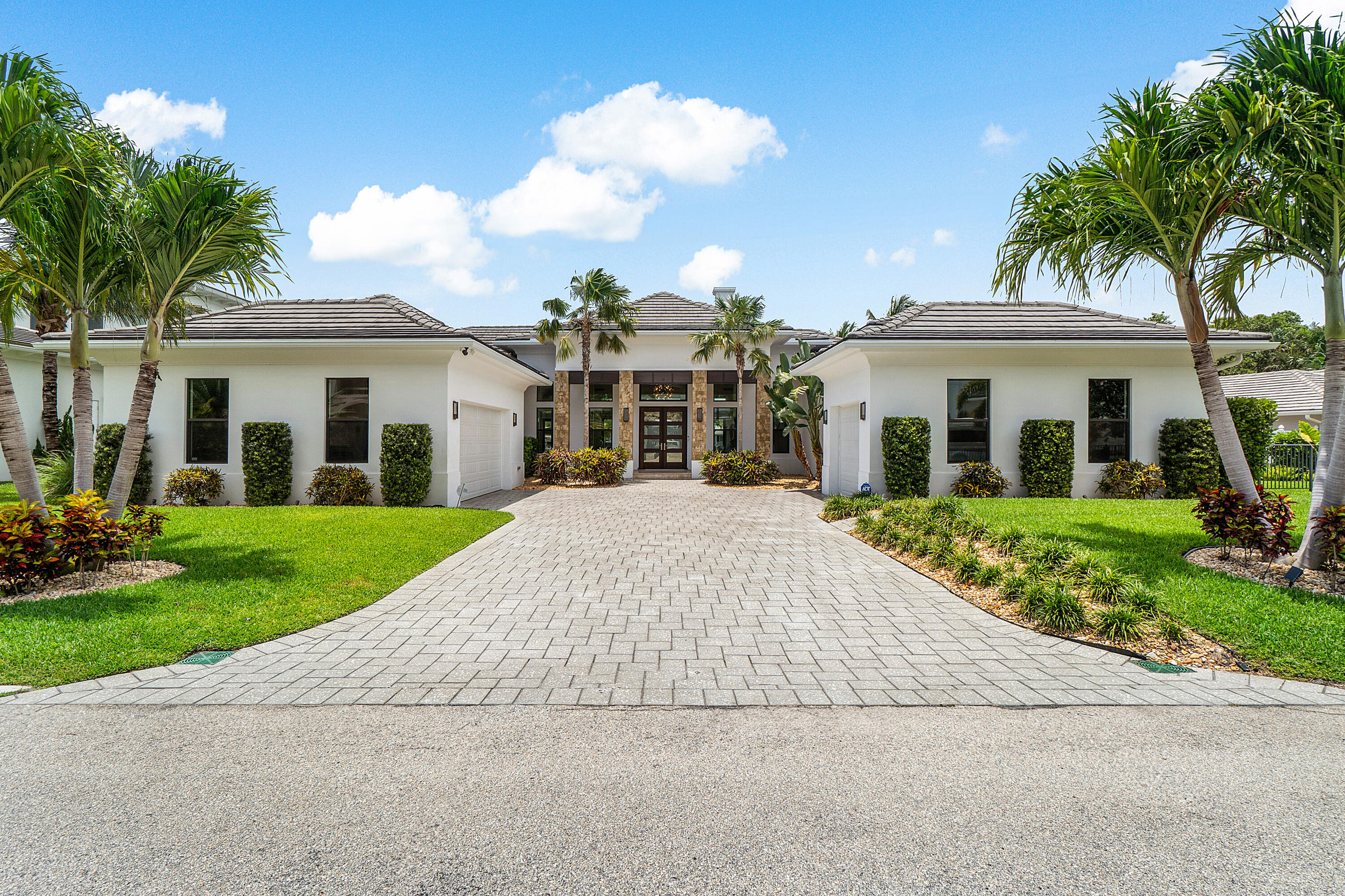 PARADISE PORT - Residential