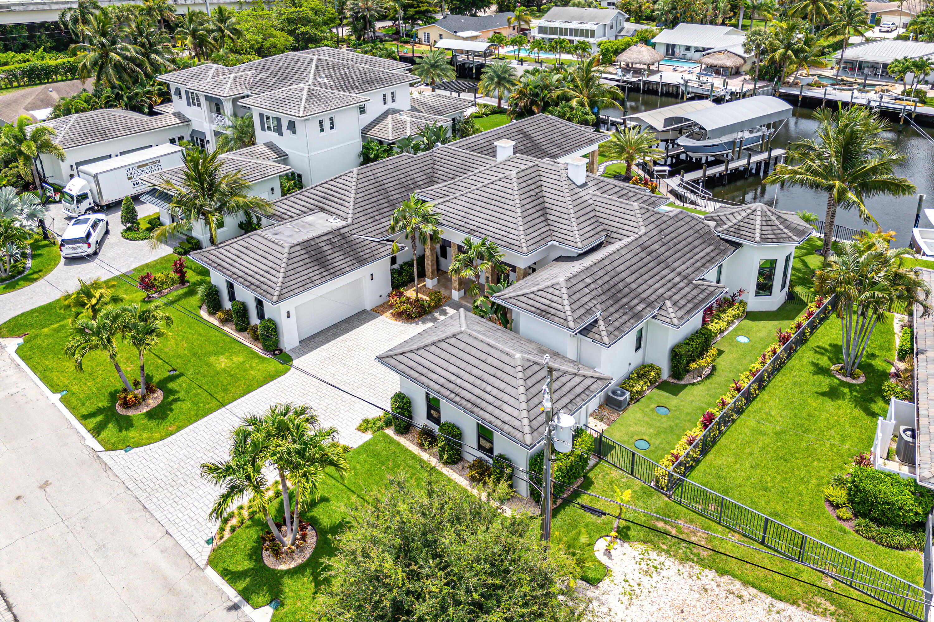 PARADISE PORT - Residential