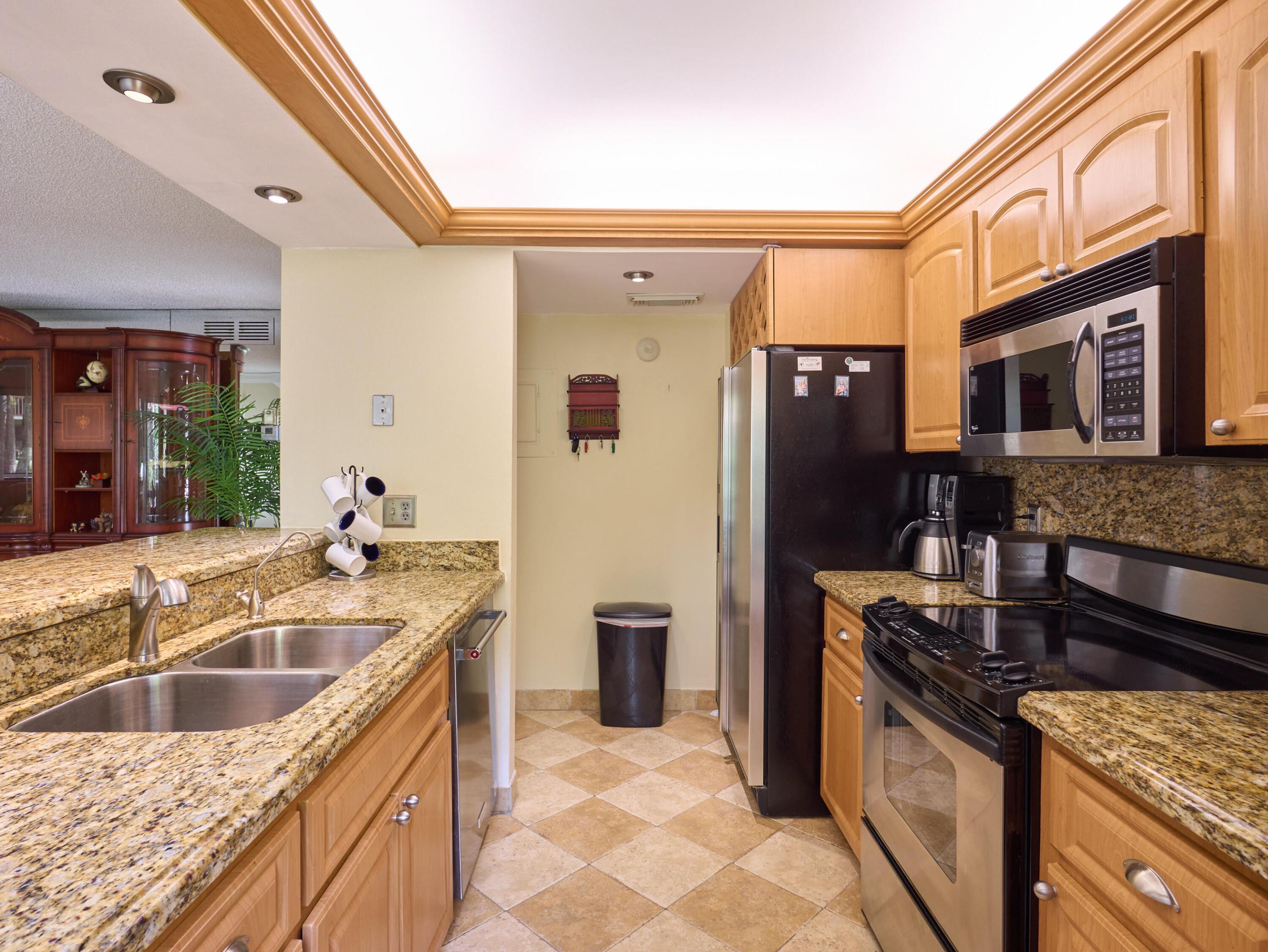 Golf Villas at PGA National - Residential Lease
