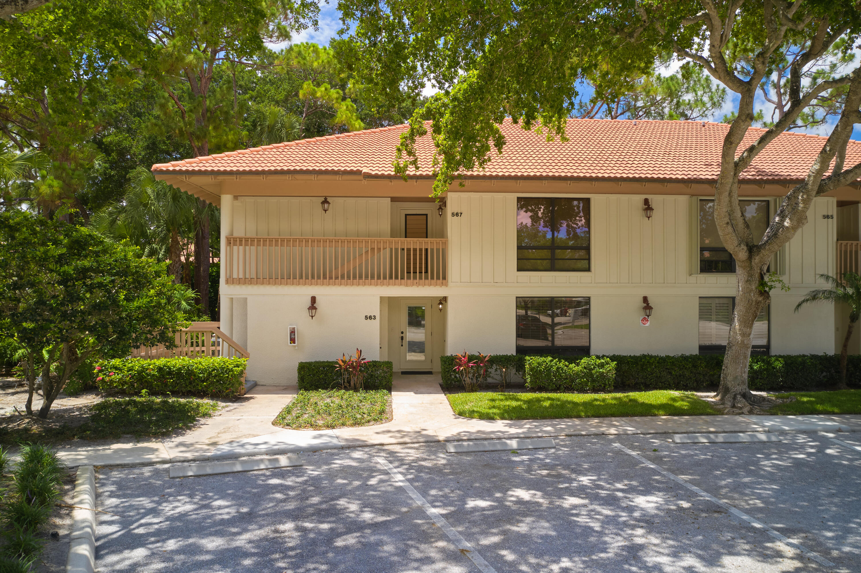 Golf Villas at PGA National - Residential Lease