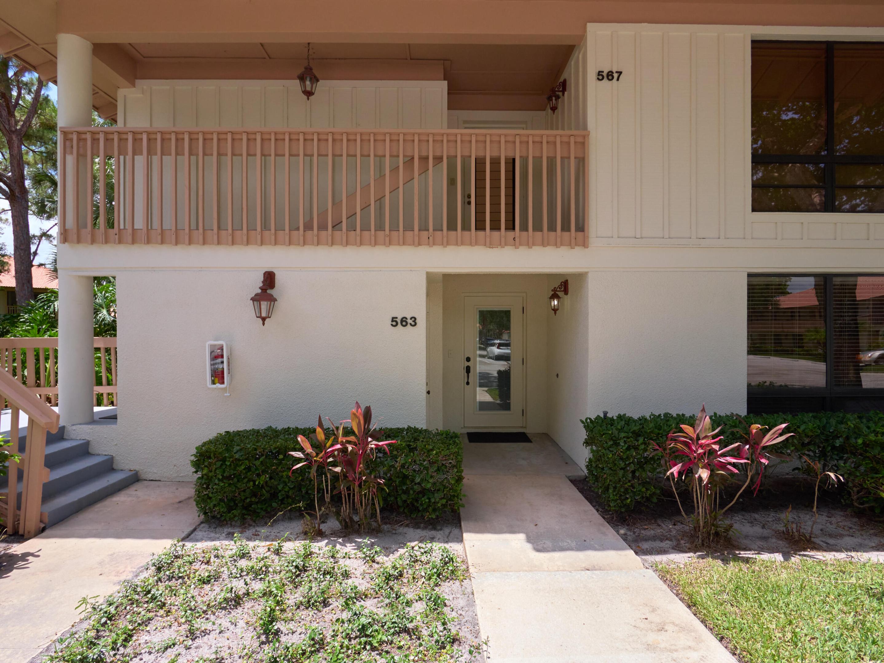 Golf Villas at PGA National - Residential Lease
