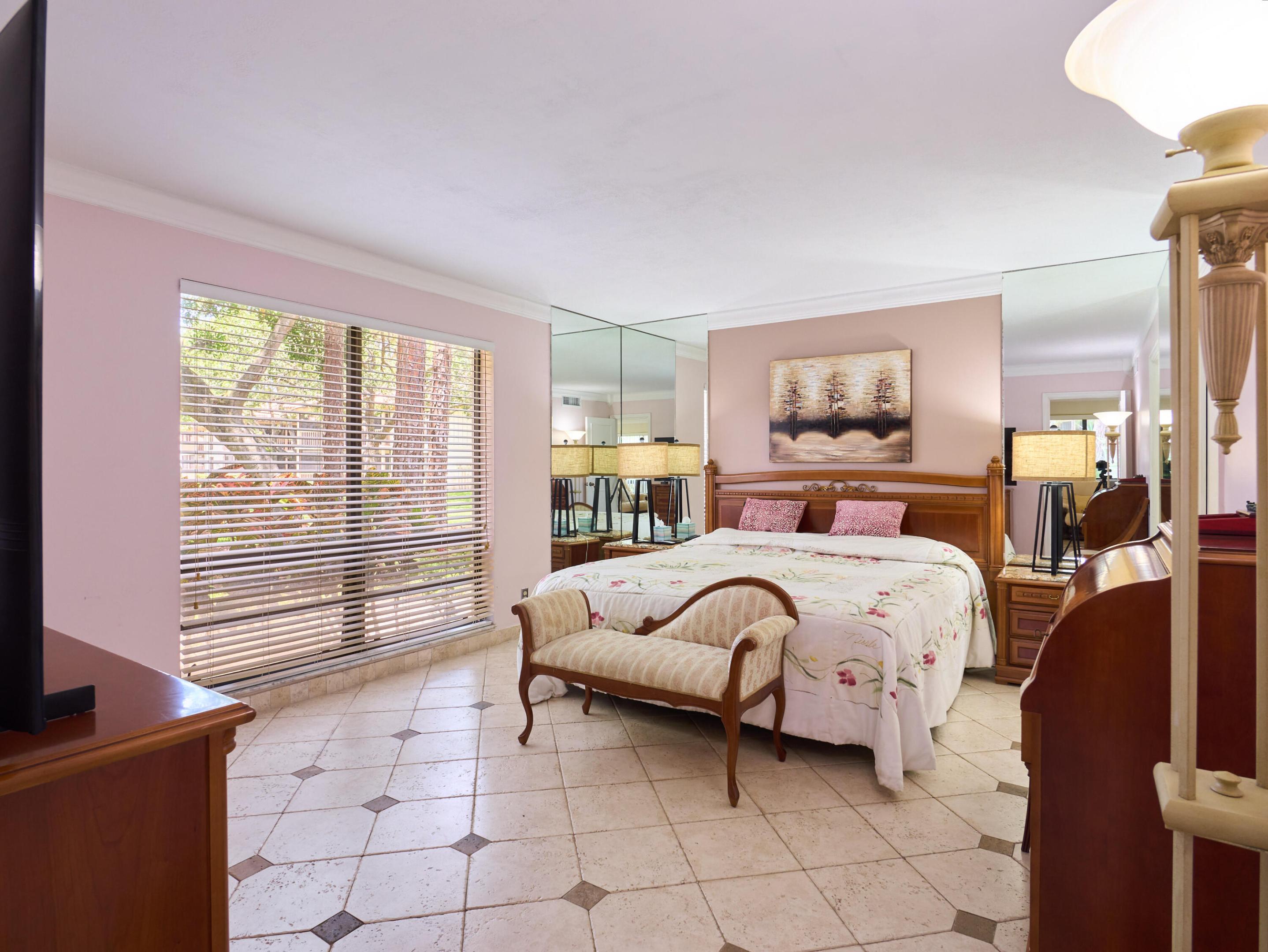 Golf Villas at PGA National - Residential Lease