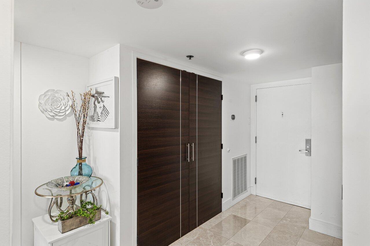 The Carlton - Residential Lease