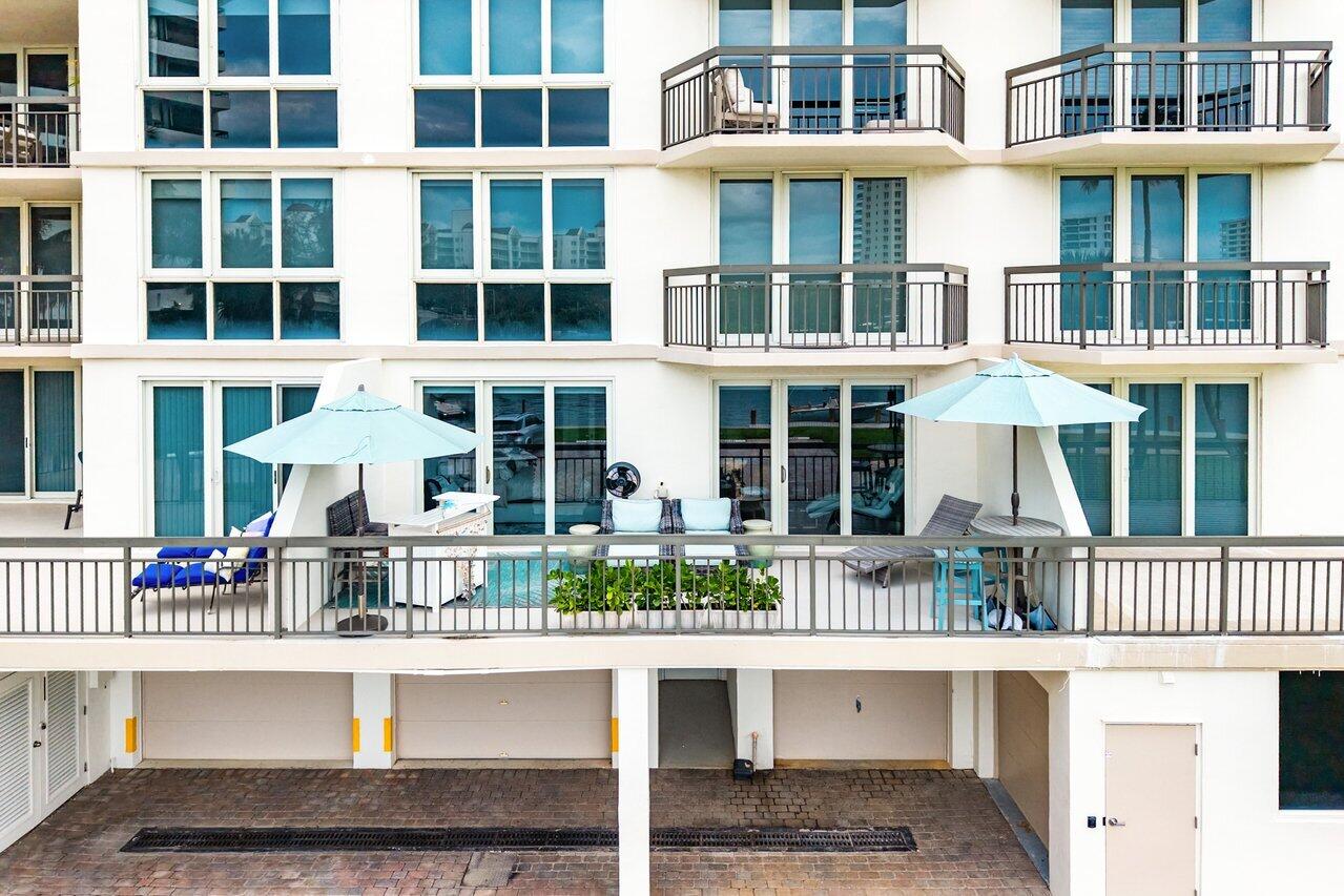 The Carlton - Residential Lease