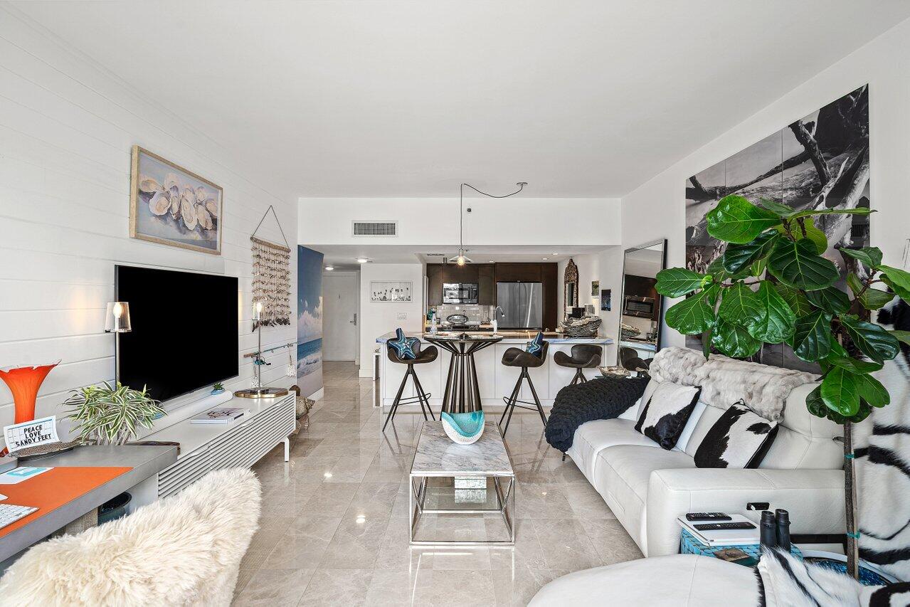 The Carlton - Residential Lease