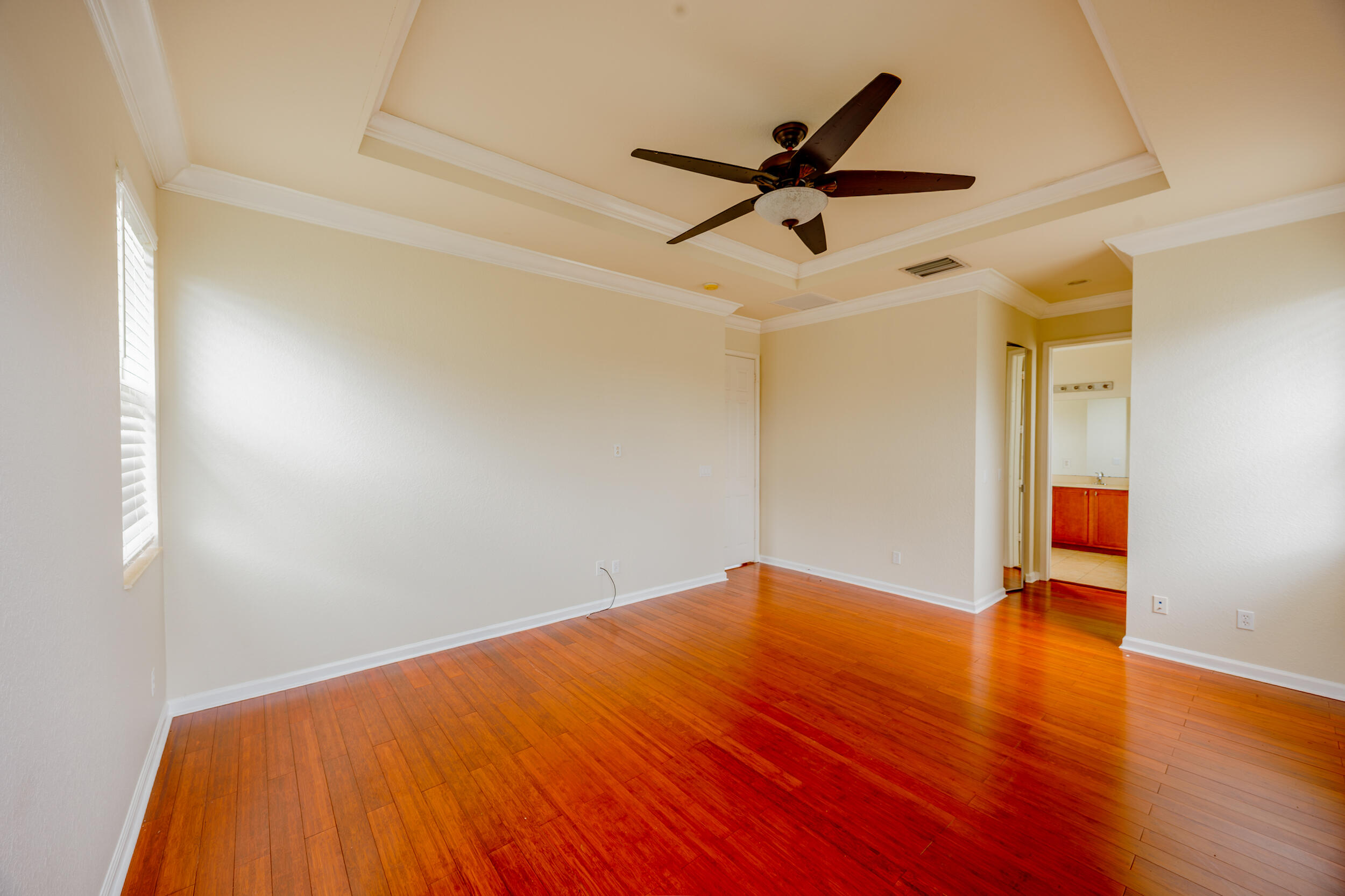 VIZCAYA FALLS PLAT 3 - Residential Lease