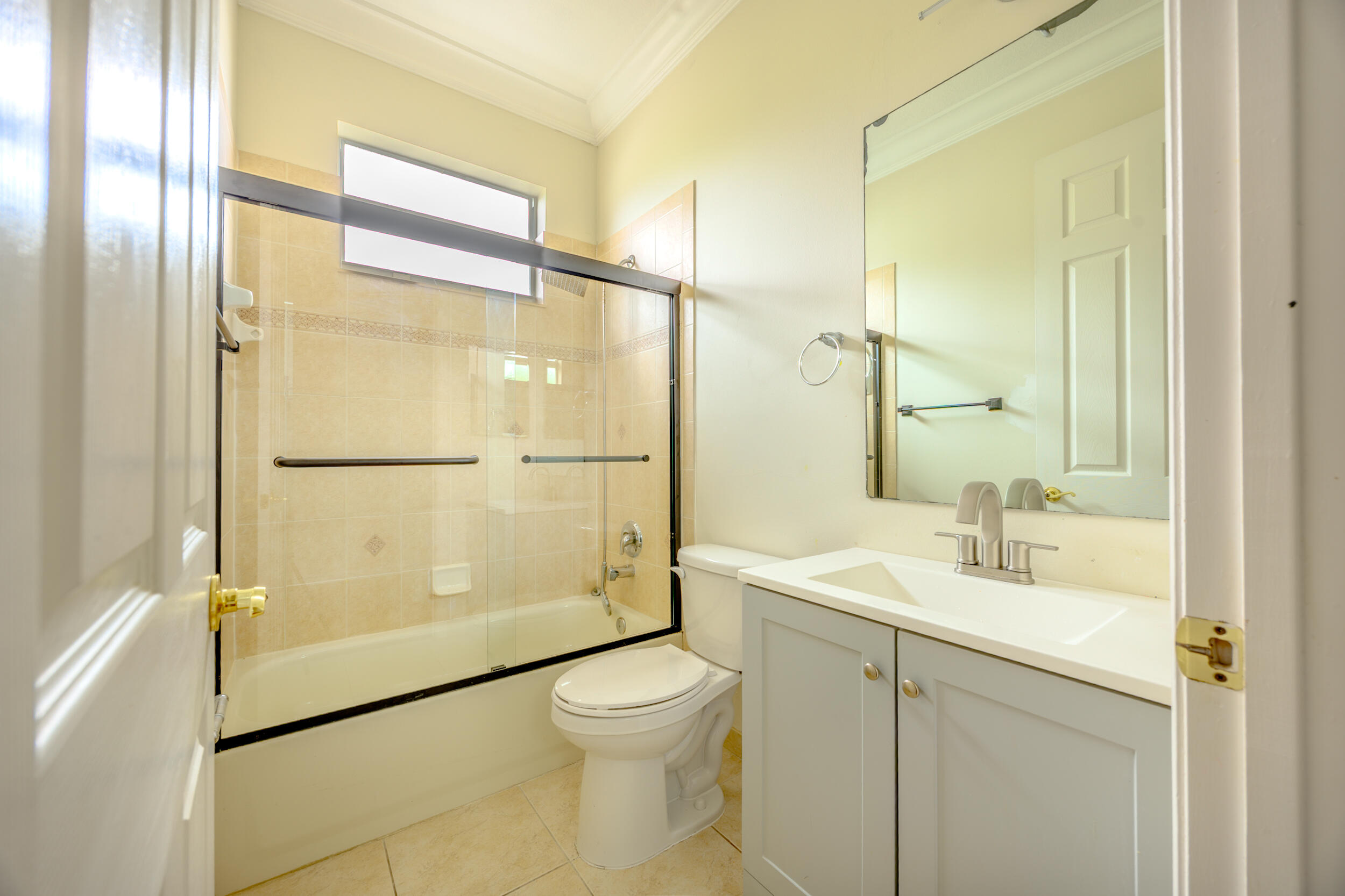 VIZCAYA FALLS PLAT 3 - Residential Lease