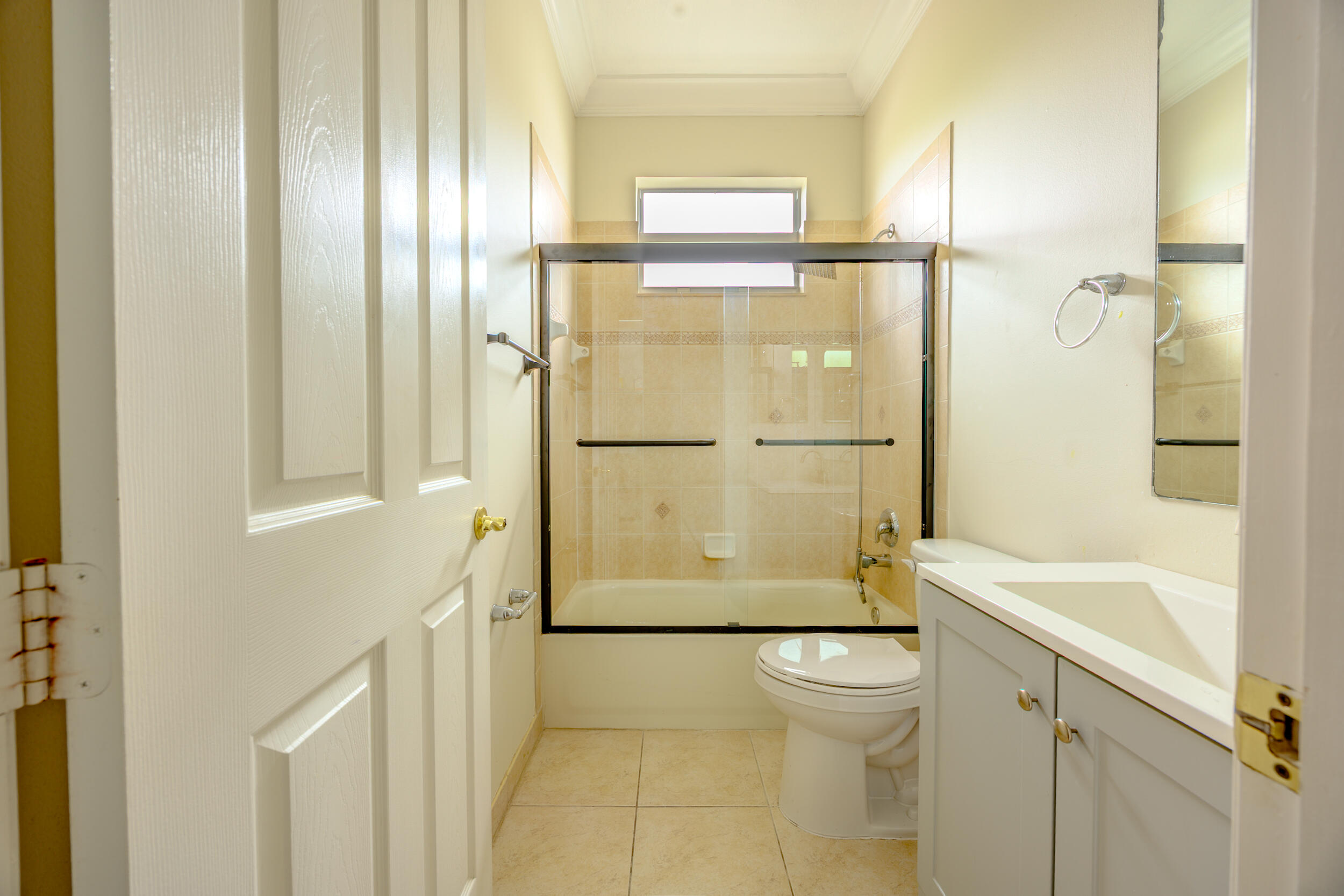 VIZCAYA FALLS PLAT 3 - Residential Lease