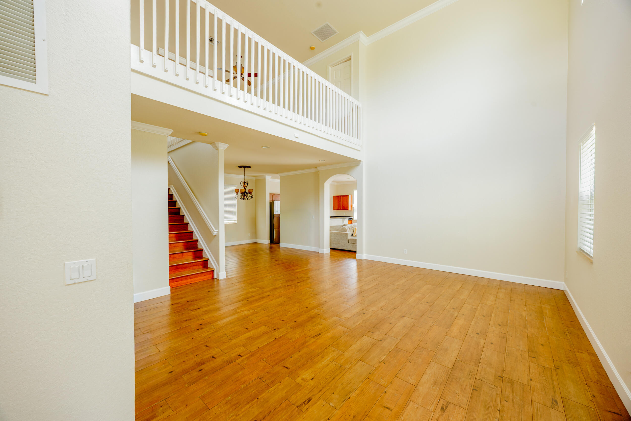 VIZCAYA FALLS PLAT 3 - Residential Lease