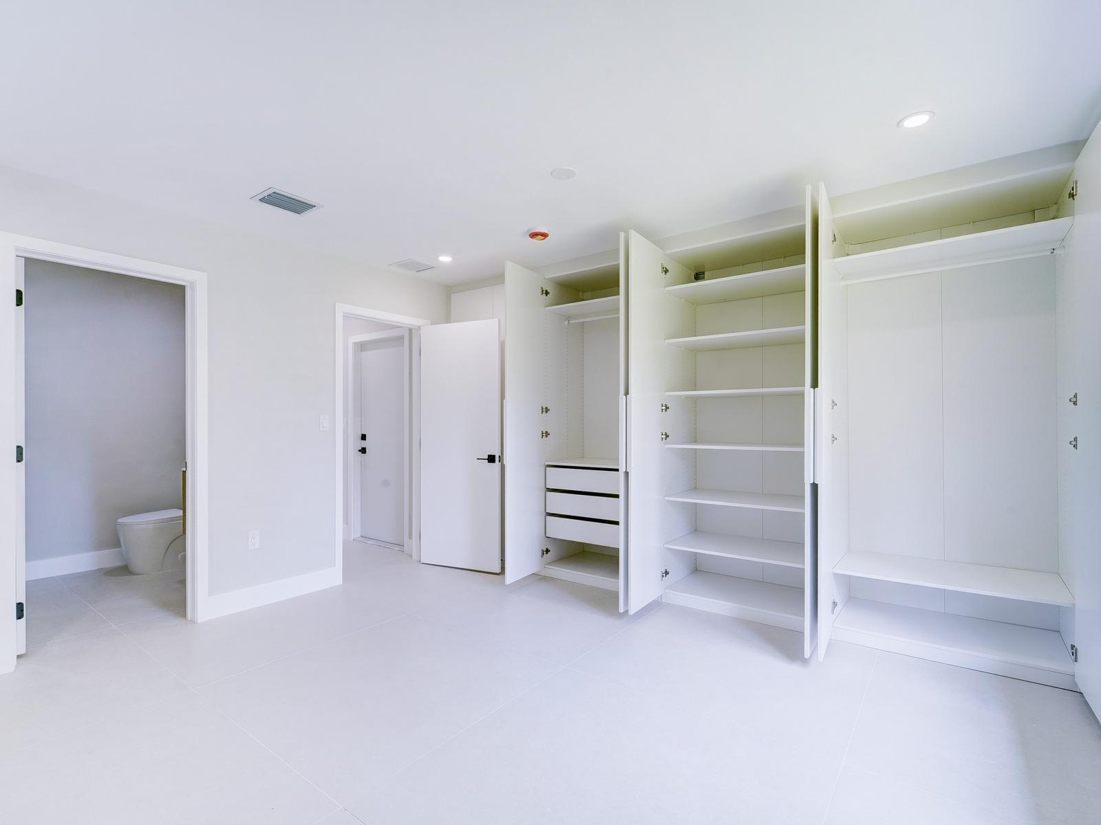 HALLMARK HGTS ESTS 7TH ADDN - Residential
