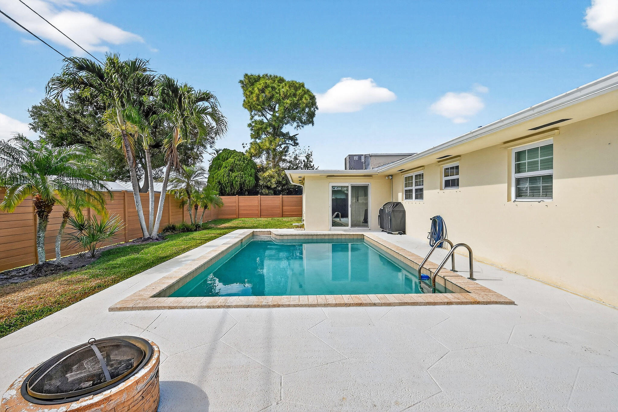 PALM BEACH GARDENS 5 - Residential