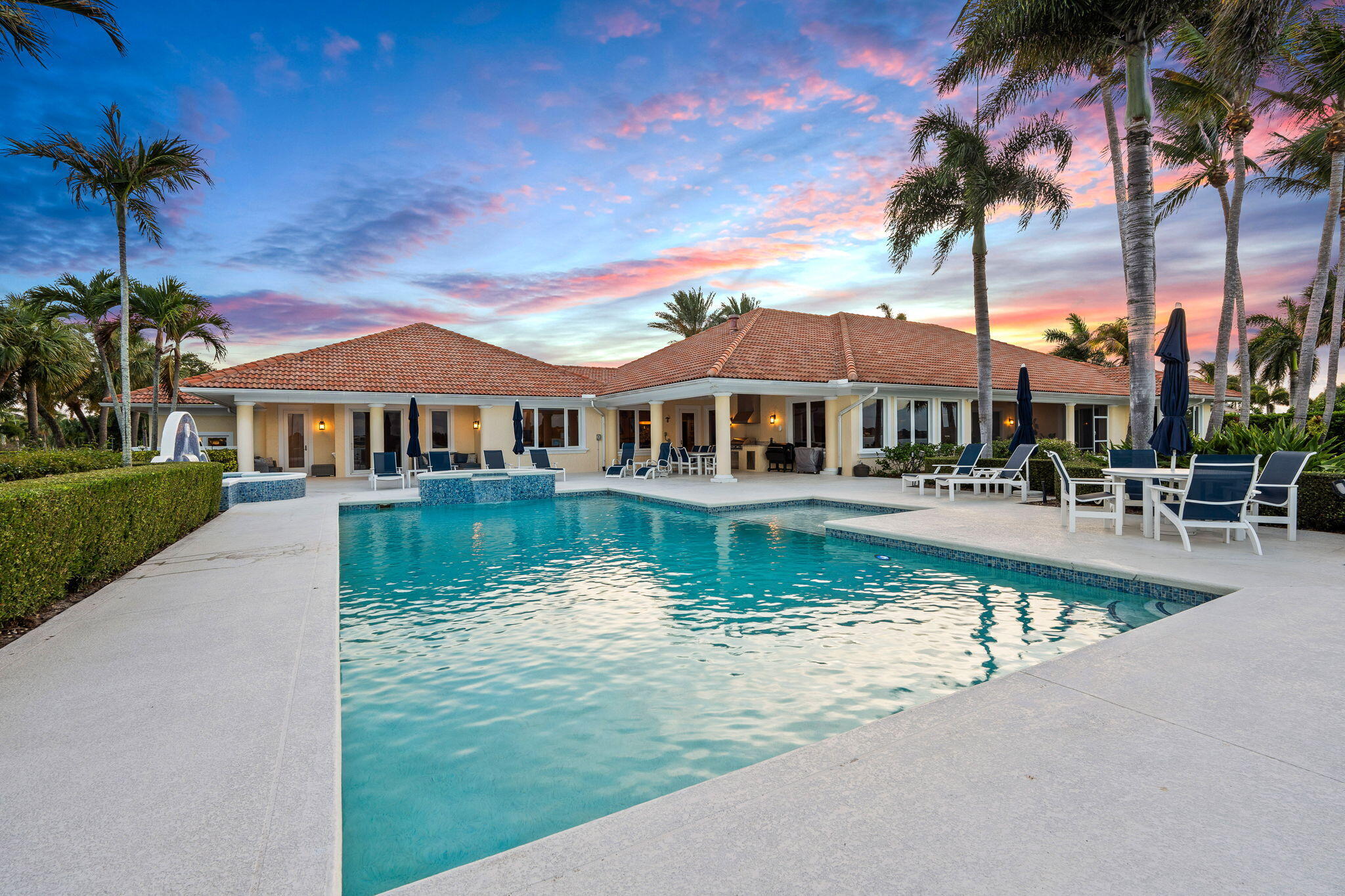 GOLFVIEW - Residential