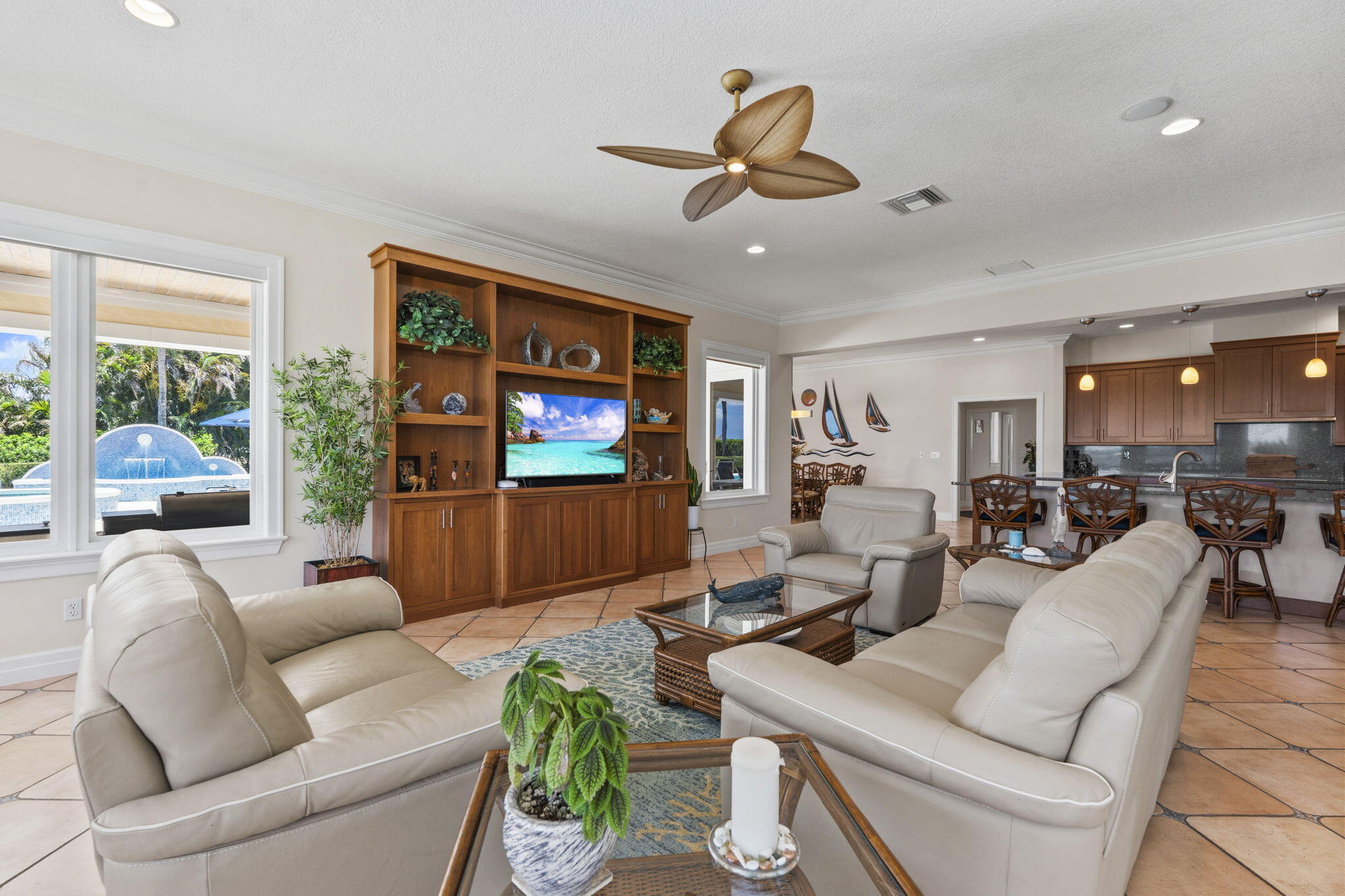 GOLFVIEW - Residential