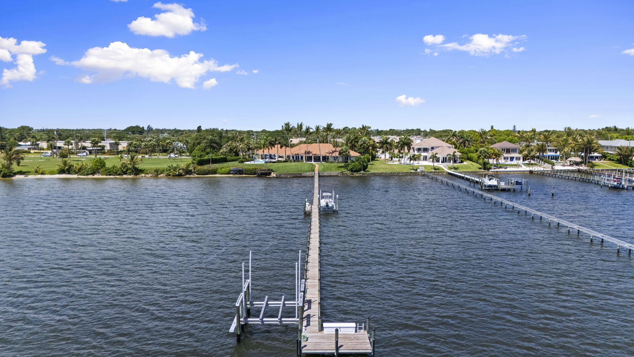 GOLFVIEW - Residential