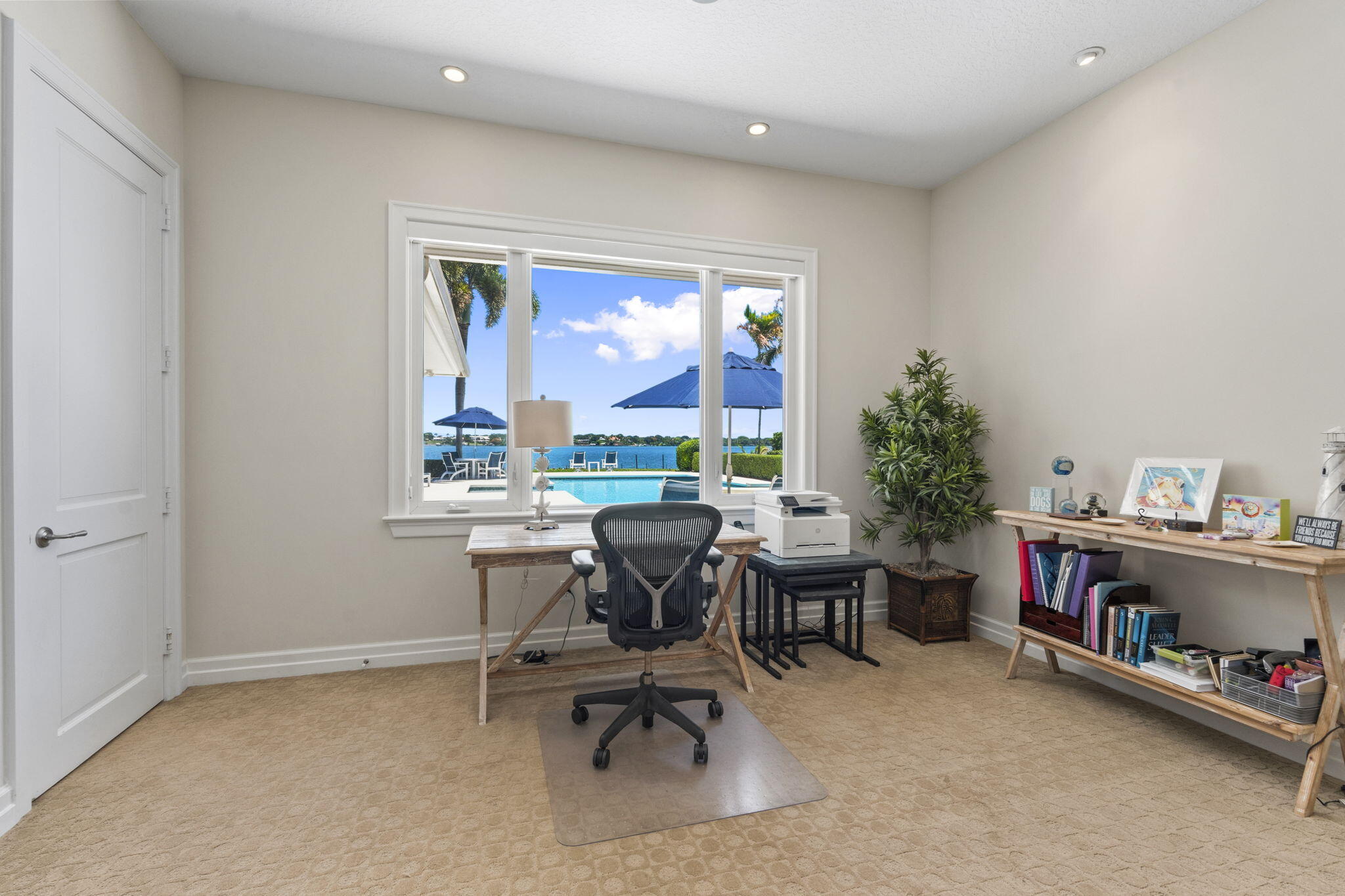 GOLFVIEW - Residential