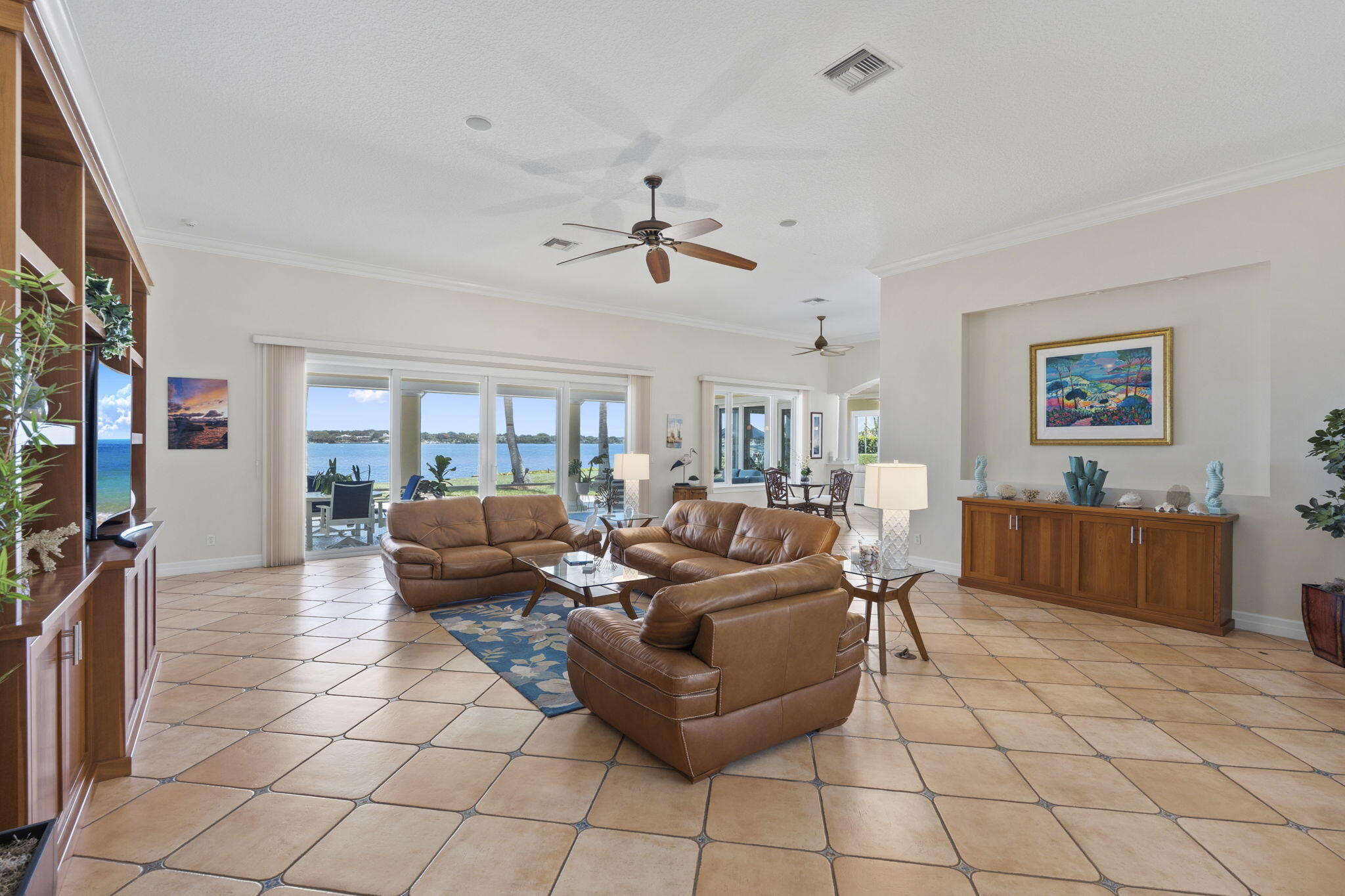 GOLFVIEW - Residential