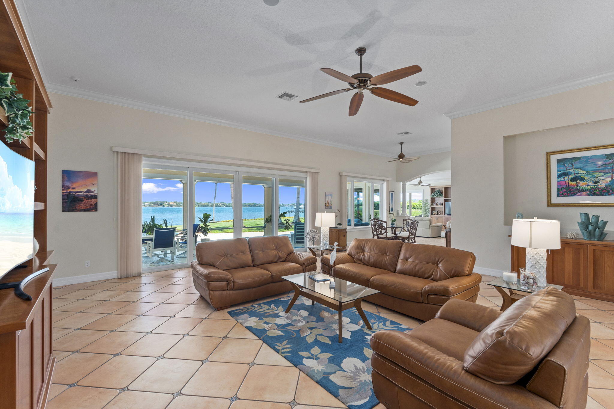GOLFVIEW - Residential