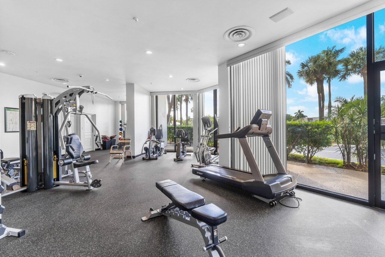 LANDS OF THE PRESIDENT/CONSULATE CONDO - Residential
