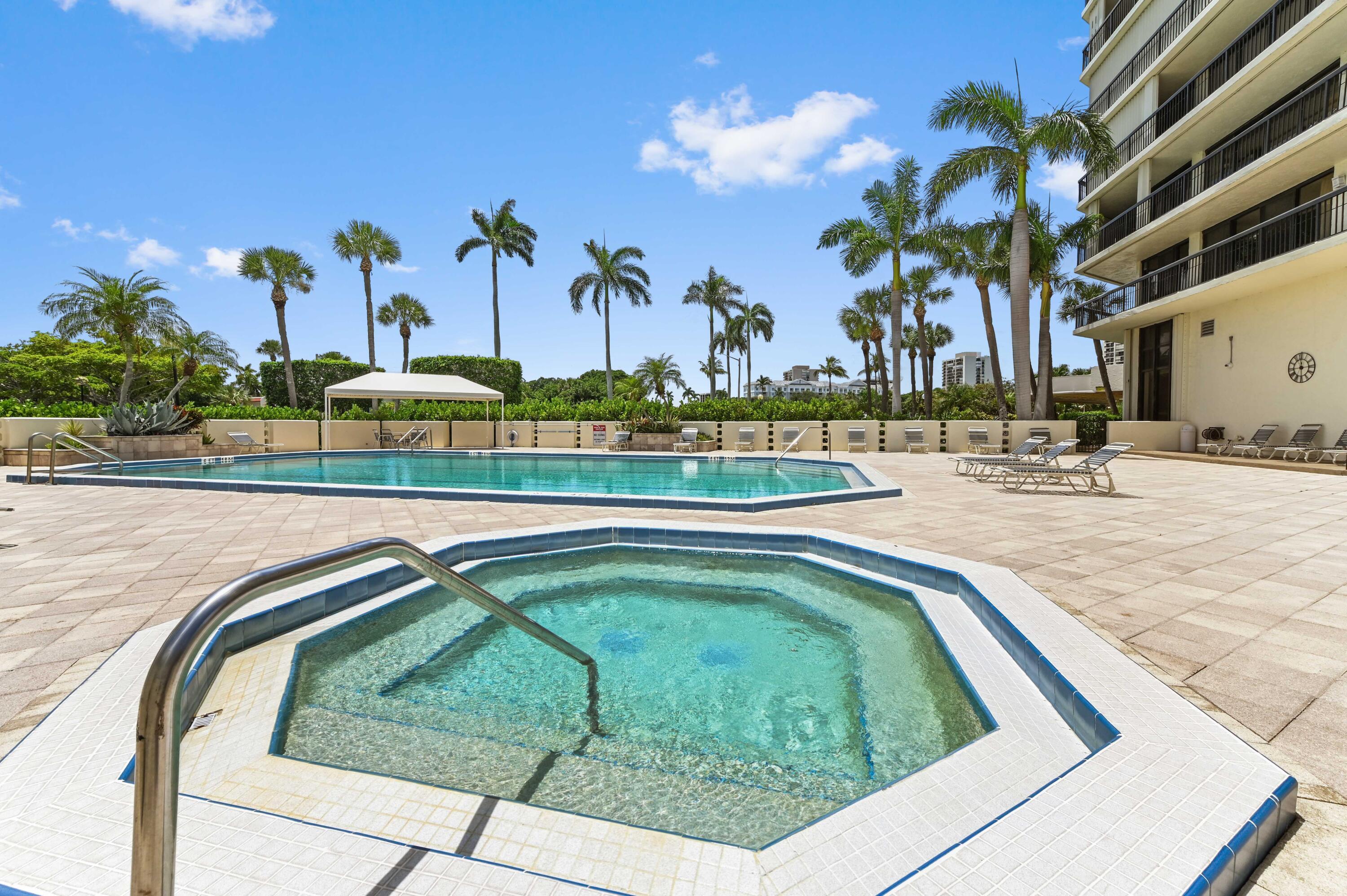 LANDS OF THE PRESIDENT/CONSULATE CONDO - Residential